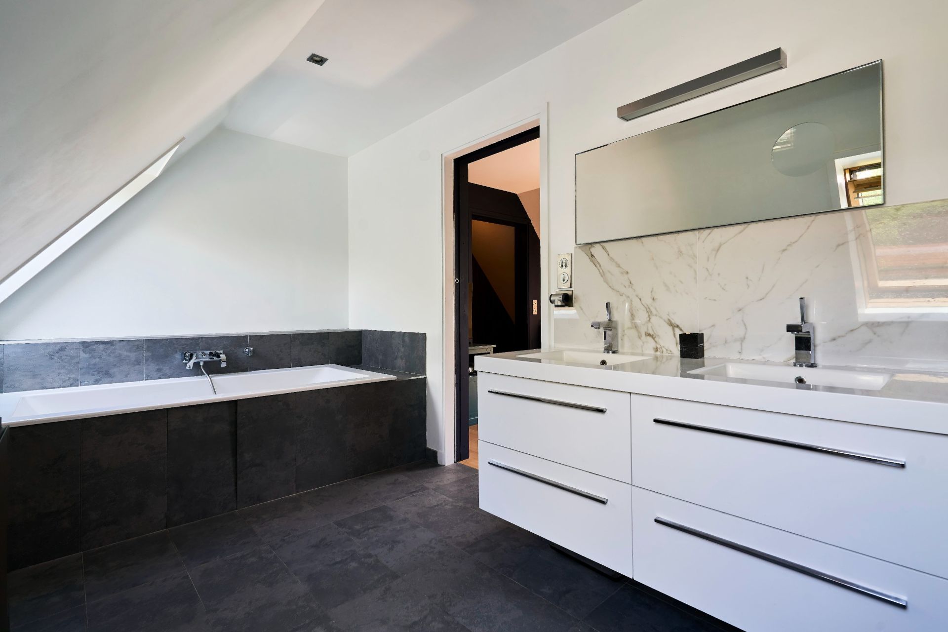 maison de luxe 11 Pièces en vente sur CAMPHIN EN PEVELE (59780)