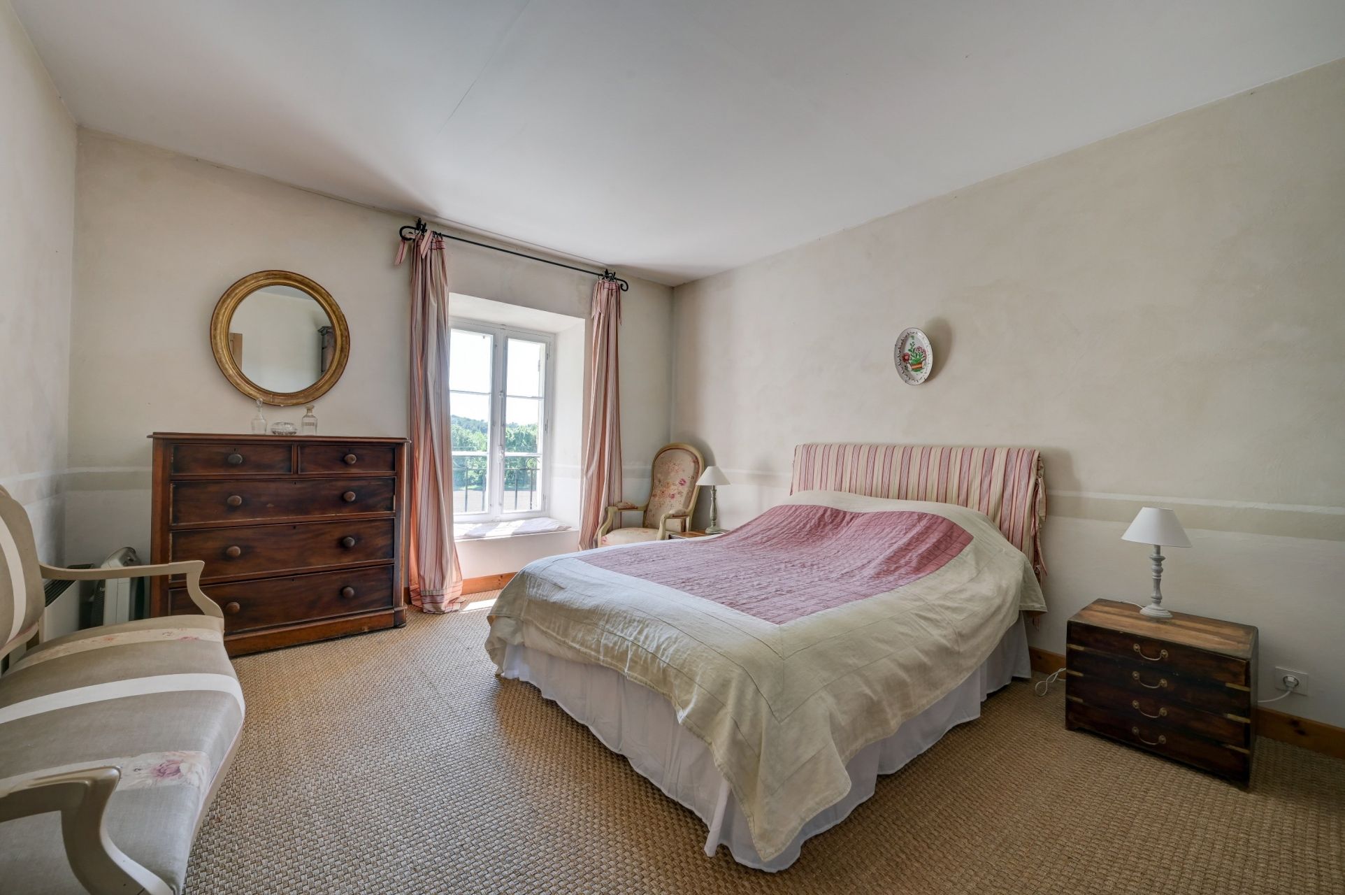 farm complex 14 Rooms for sale on AIX EN PROVENCE (13100)