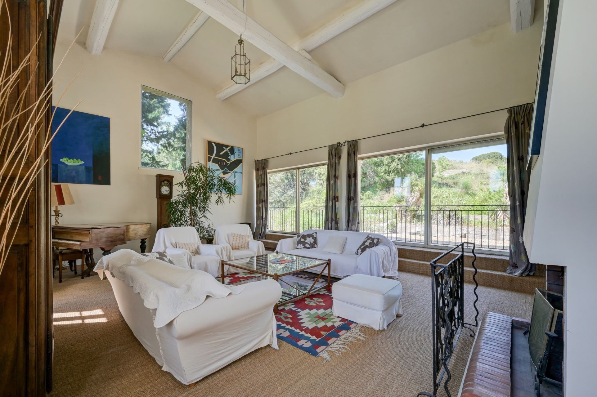 farm complex 14 Rooms for sale on AIX EN PROVENCE (13100)