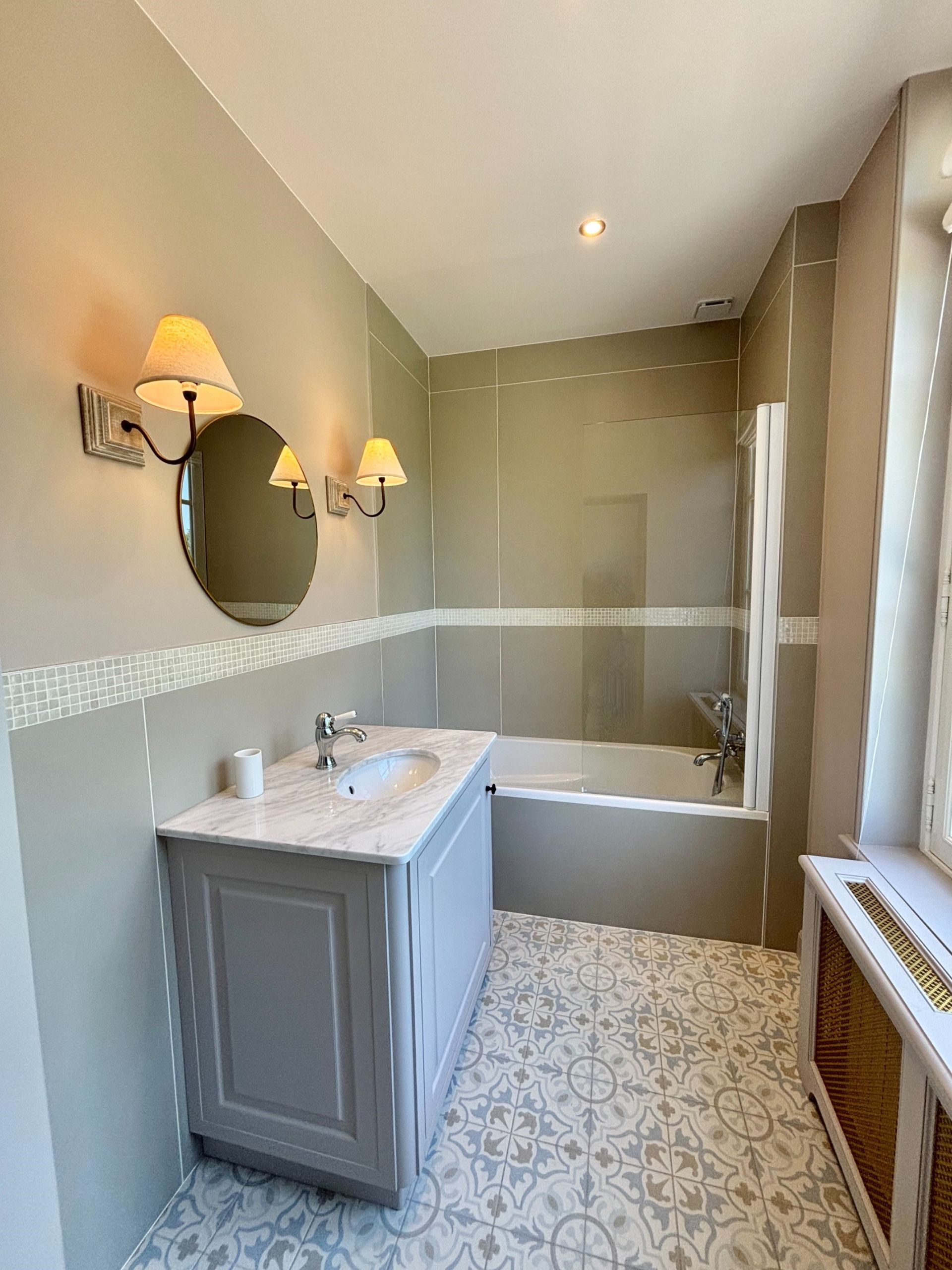 maison de luxe 9 Pièces en location saisonnière sur EQUEMAUVILLE (14600)