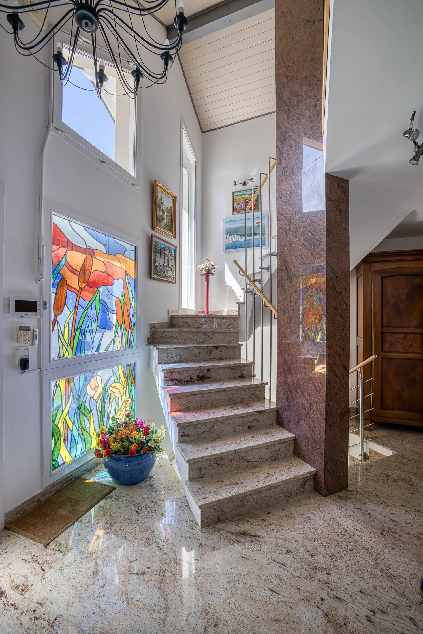 luxury house 6 Rooms for sale on REIGNIER ESERY (74930)