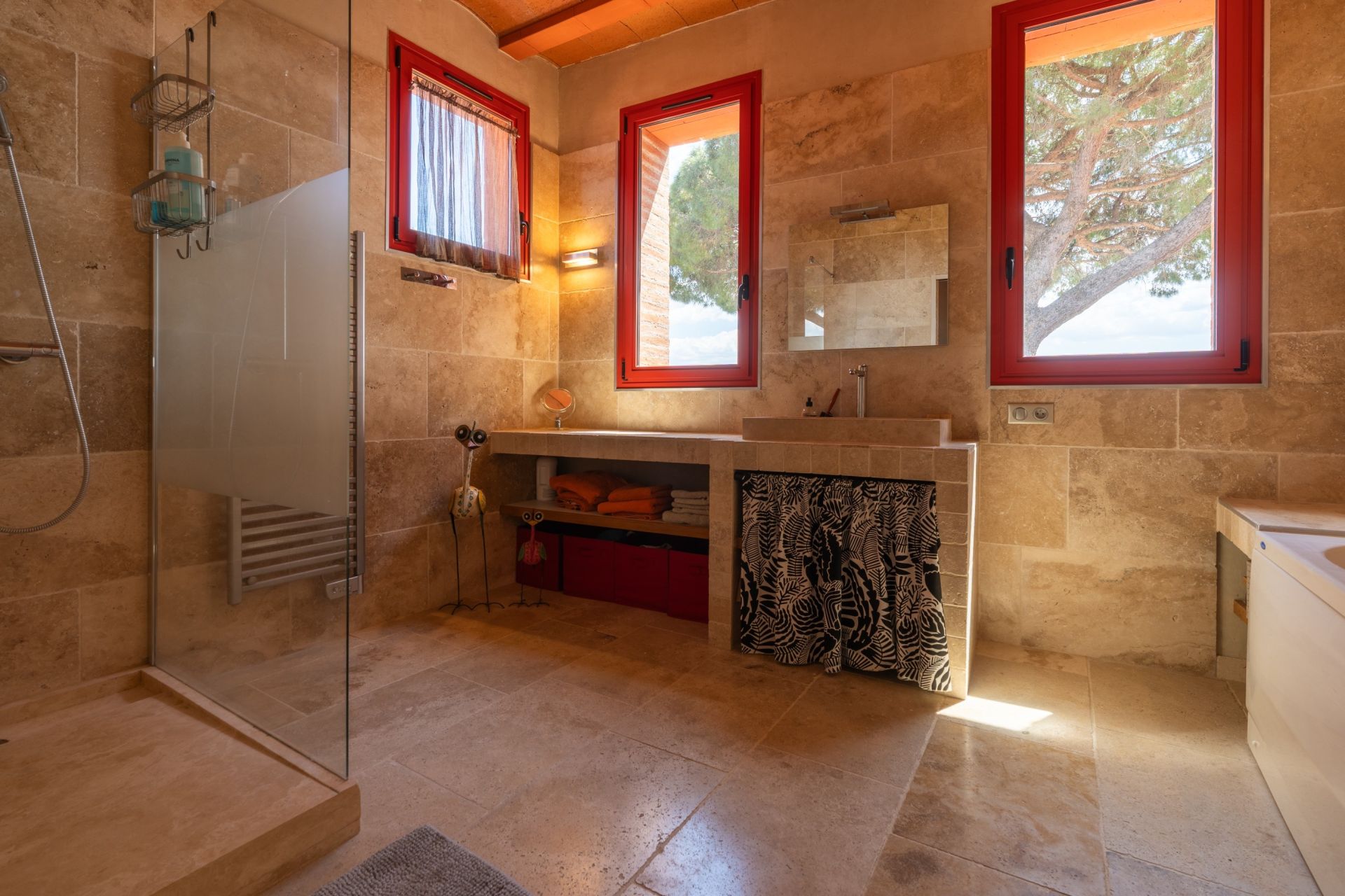 luxury house 9 Rooms for sale on TORREILLES (66440)
