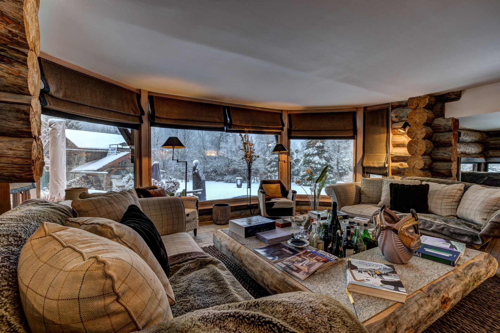 luxury chalet 10 Rooms for sale on CHAMONIX MONT BLANC (74400)