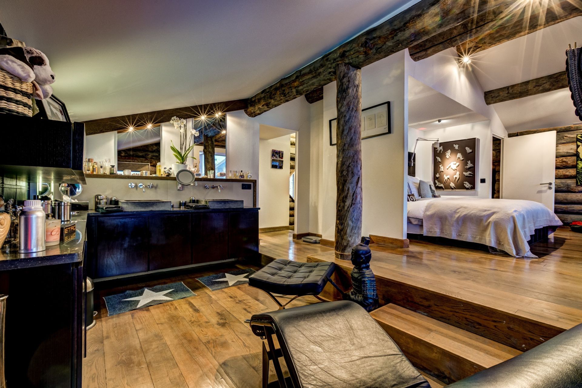 luxury chalet 10 Rooms for sale on CHAMONIX MONT BLANC (74400)