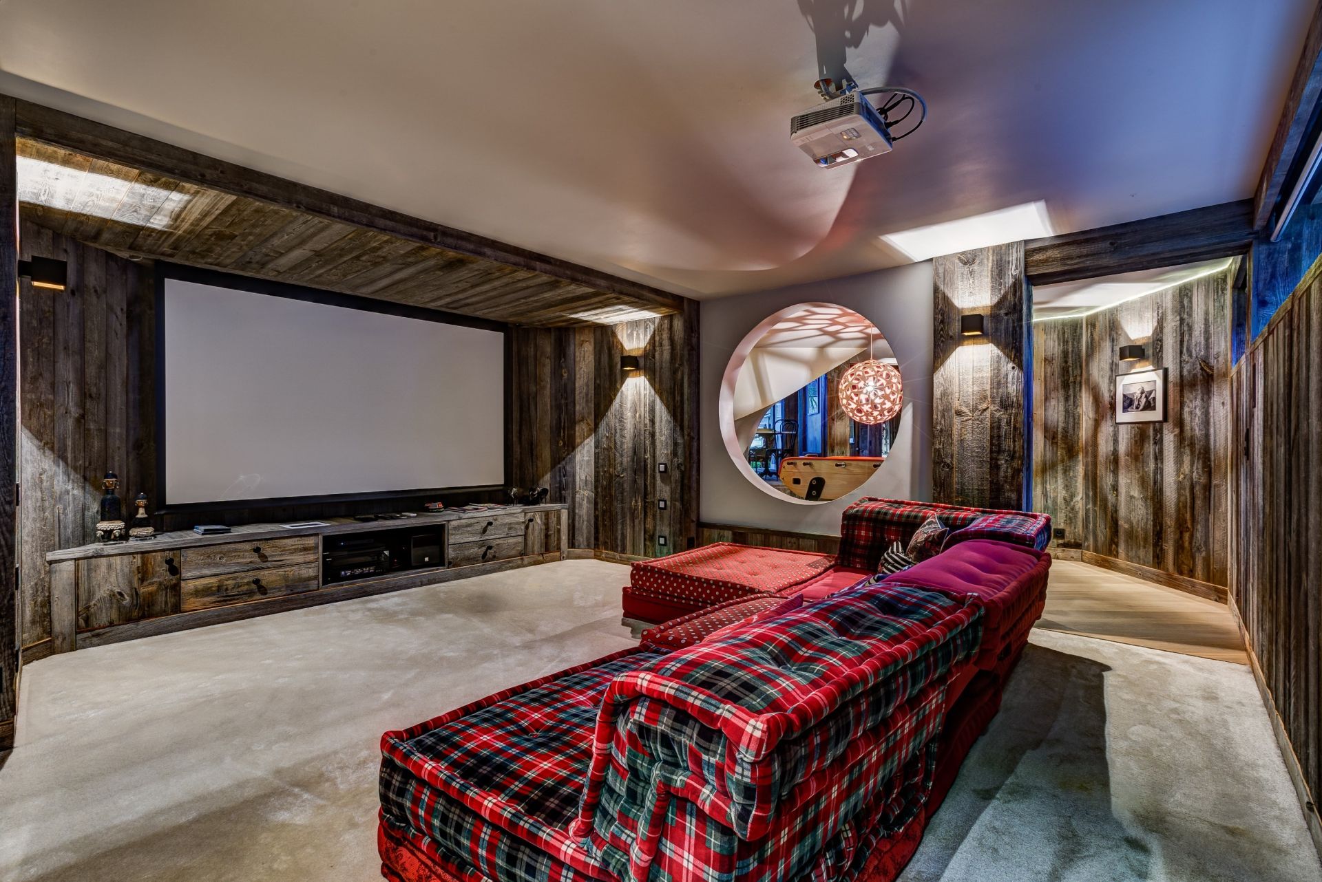 luxury chalet 10 Rooms for sale on CHAMONIX MONT BLANC (74400)