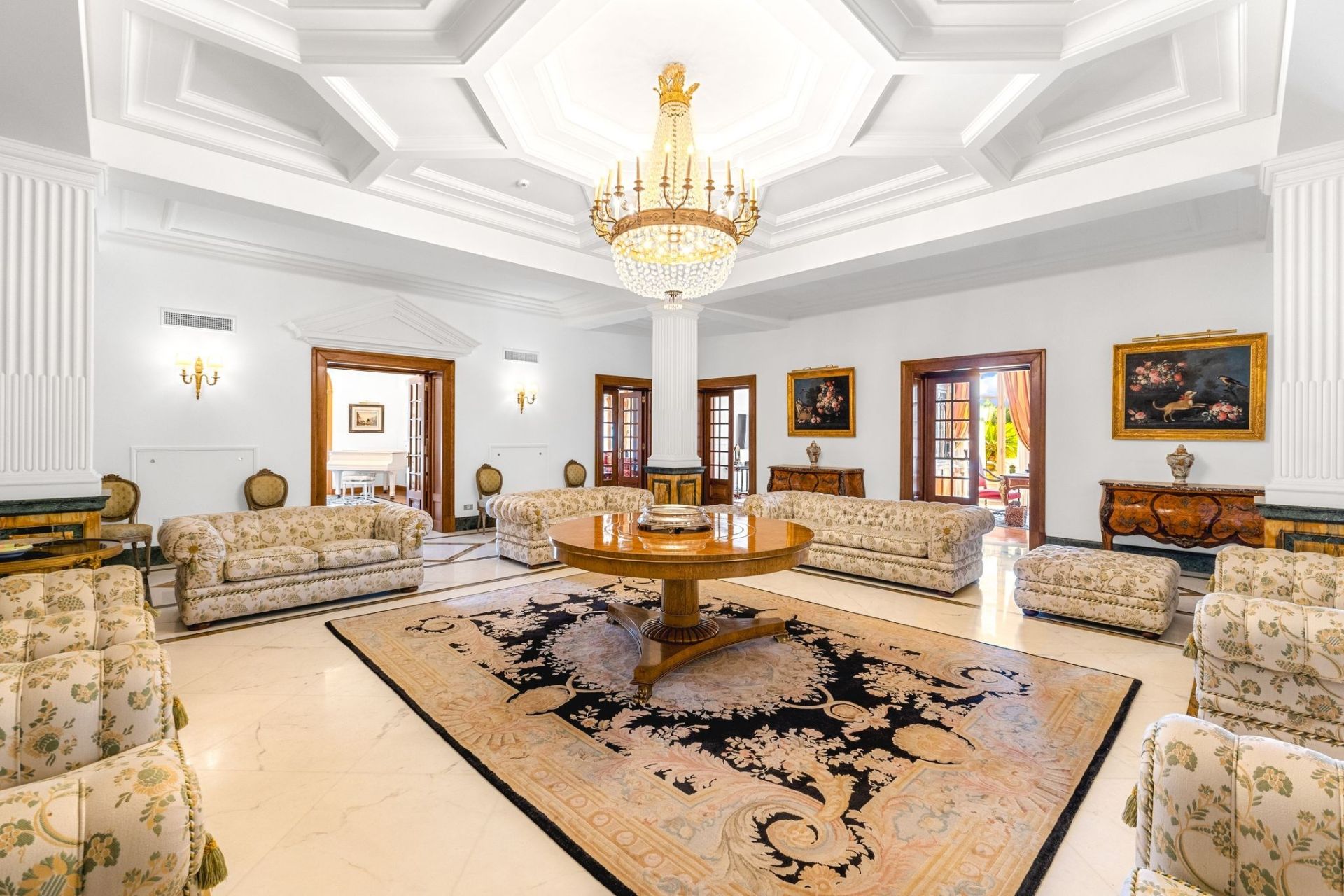 maison de maître 18 Pièces en vente sur VILLEFRANCHE SUR MER (06230)