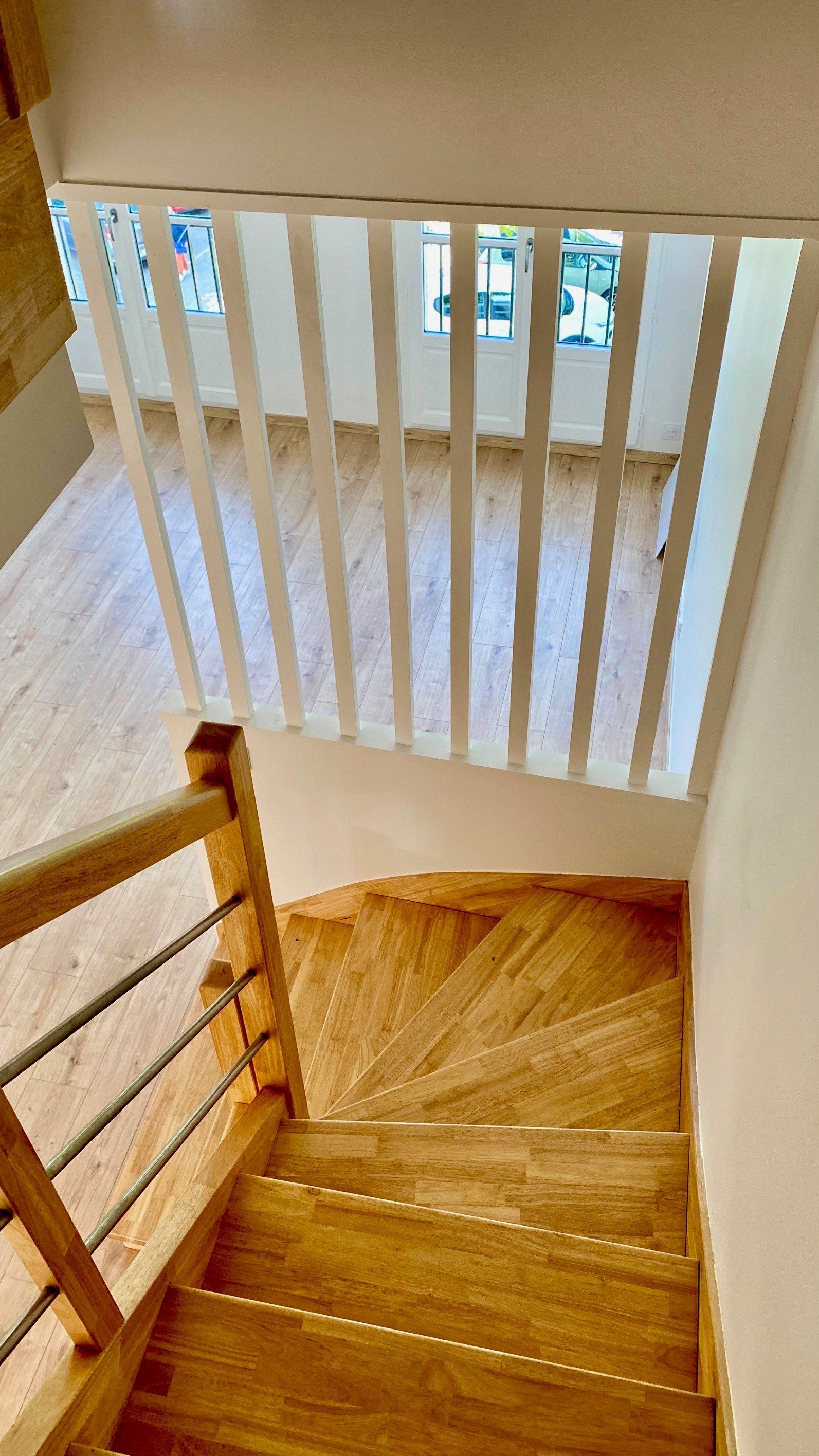 luxury house 6 Rooms for sale on AURAY (56400)