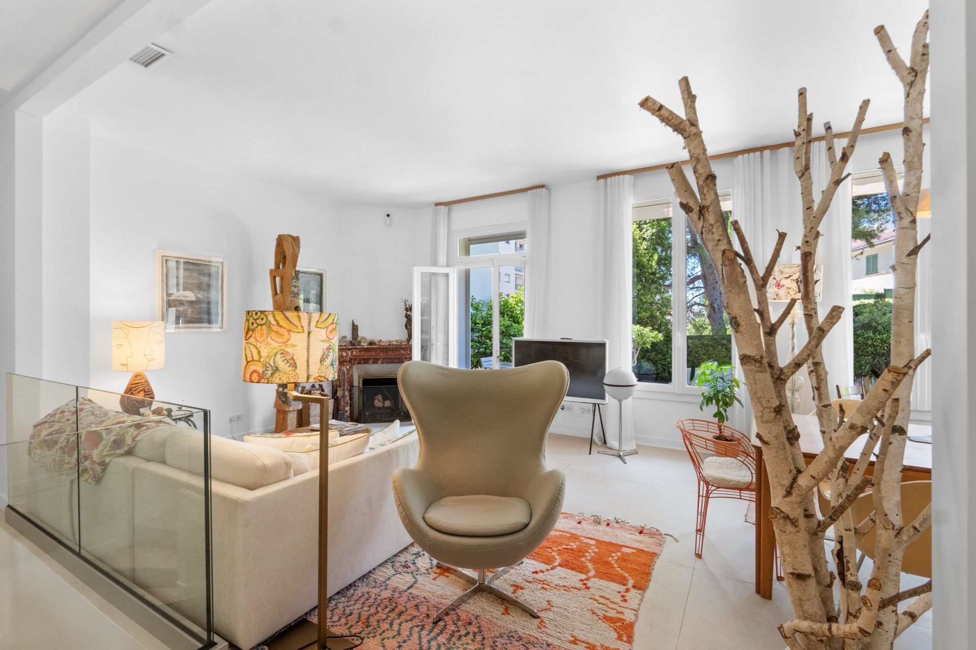 townhouse 4 Rooms for sale on CANNES (06400)