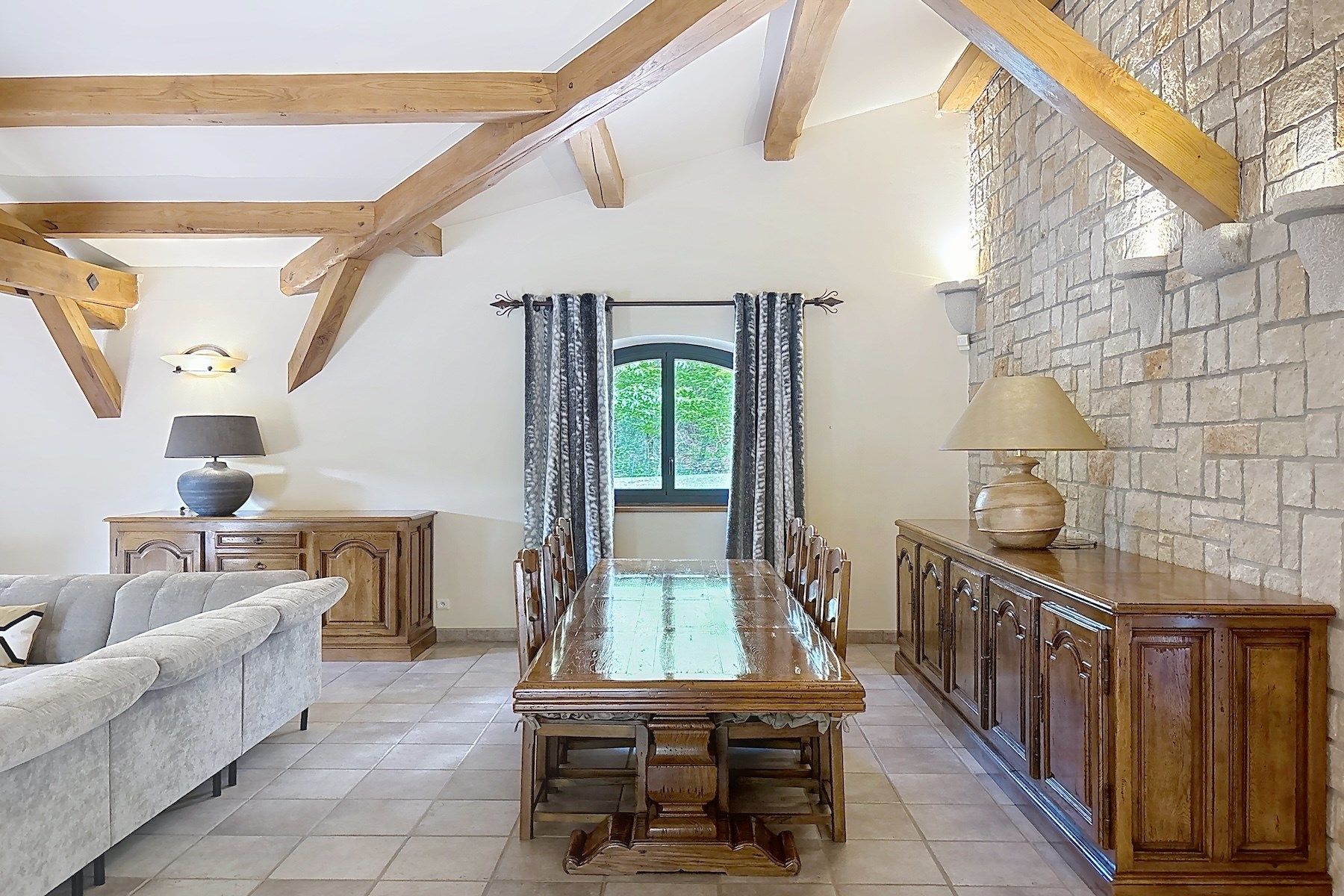 maison de luxe 12 Pièces en vente sur UZES (30700)