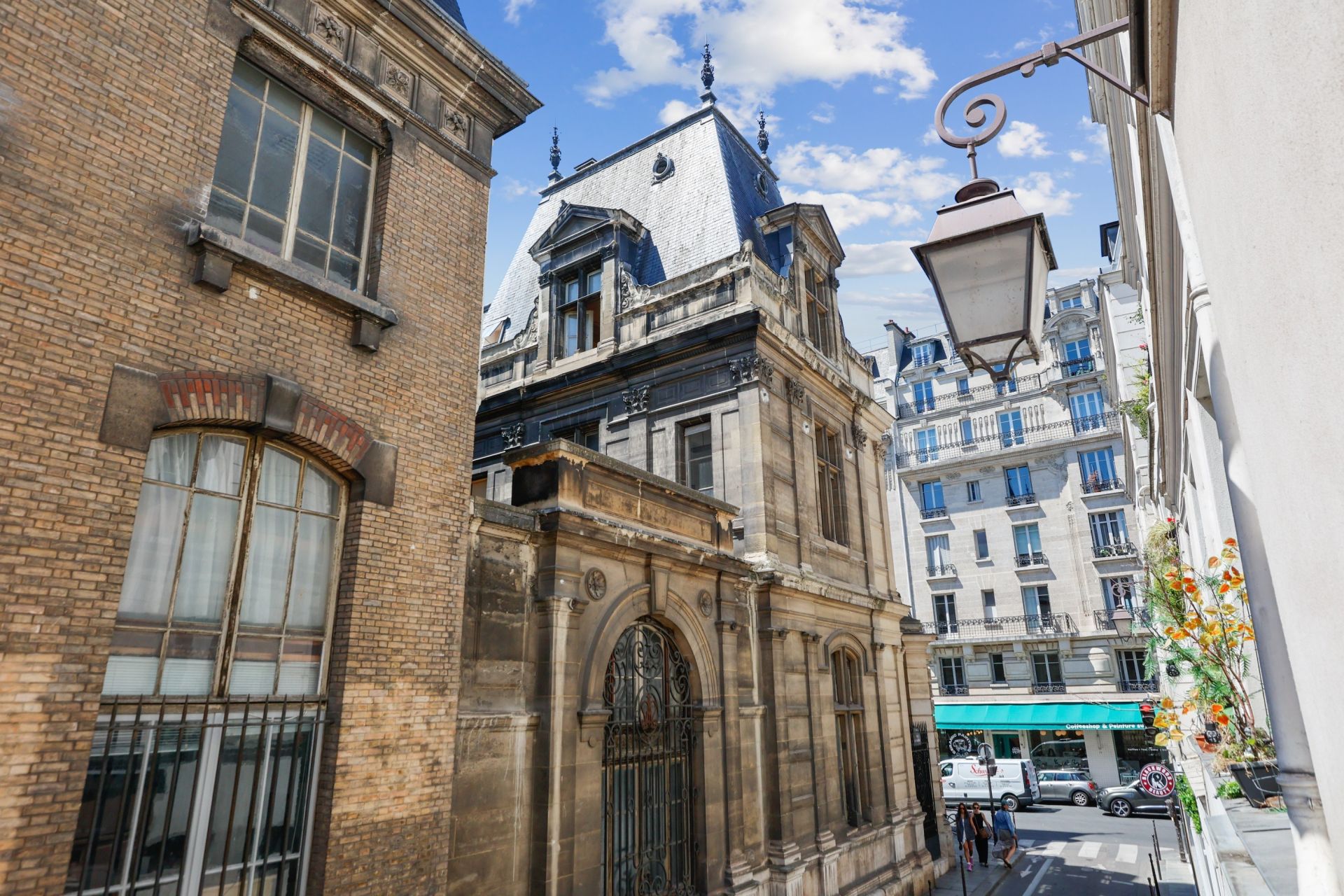 luxury duplex 2 Rooms for sale on PARIS (75003)