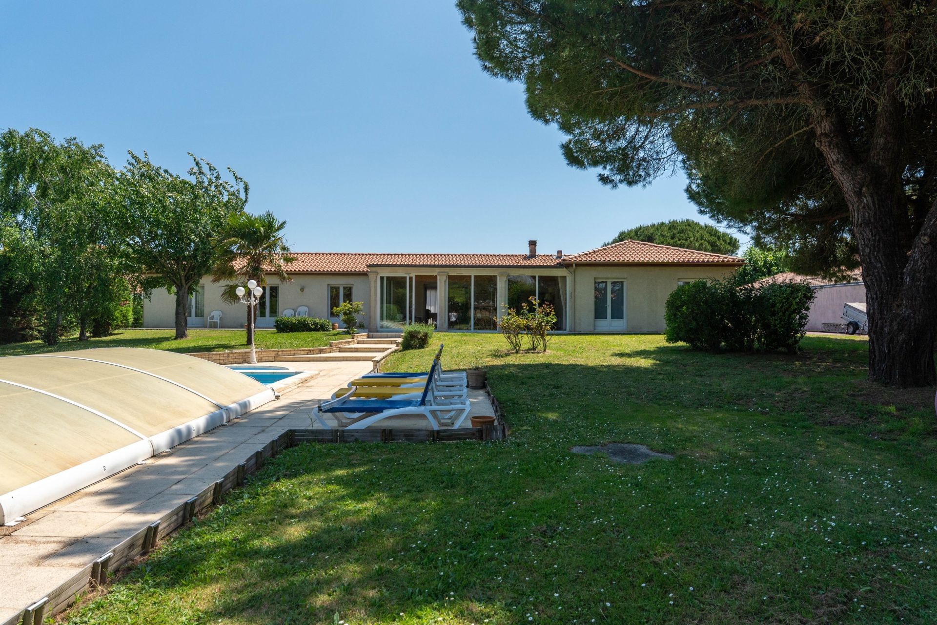 maison de luxe 6 Pièces en vente sur AYTRE (17440)