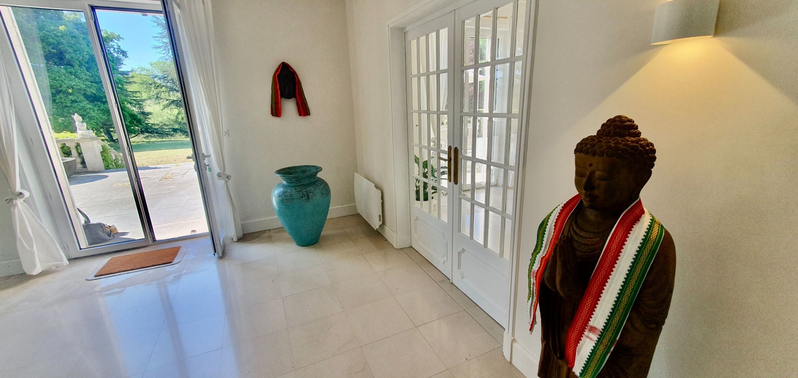 luxury property of hunting 16 Rooms for sale on SACHE (37190)