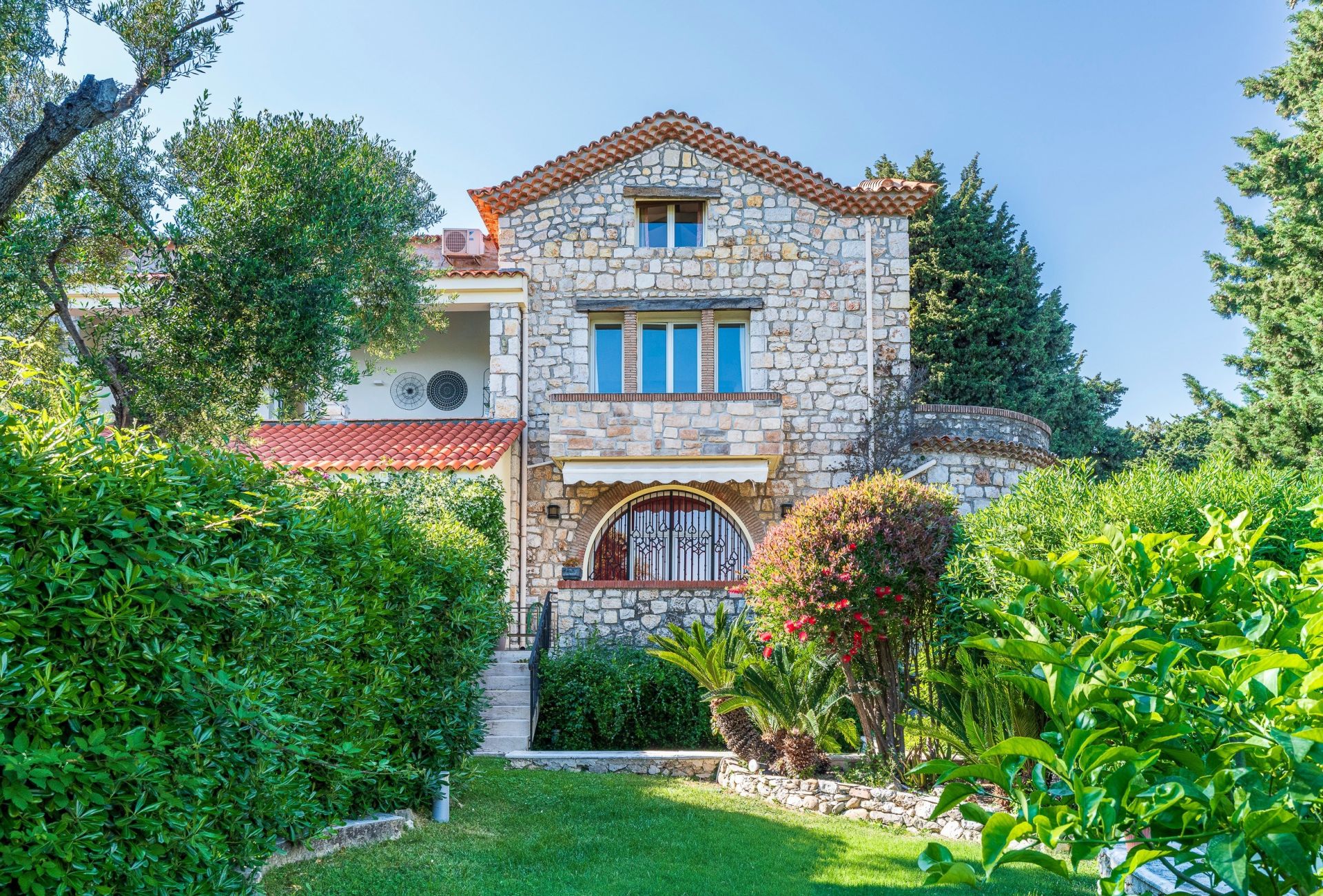 duplex de luxe 3 Pièces en vente sur ROQUEBRUNE CAP MARTIN (06190)