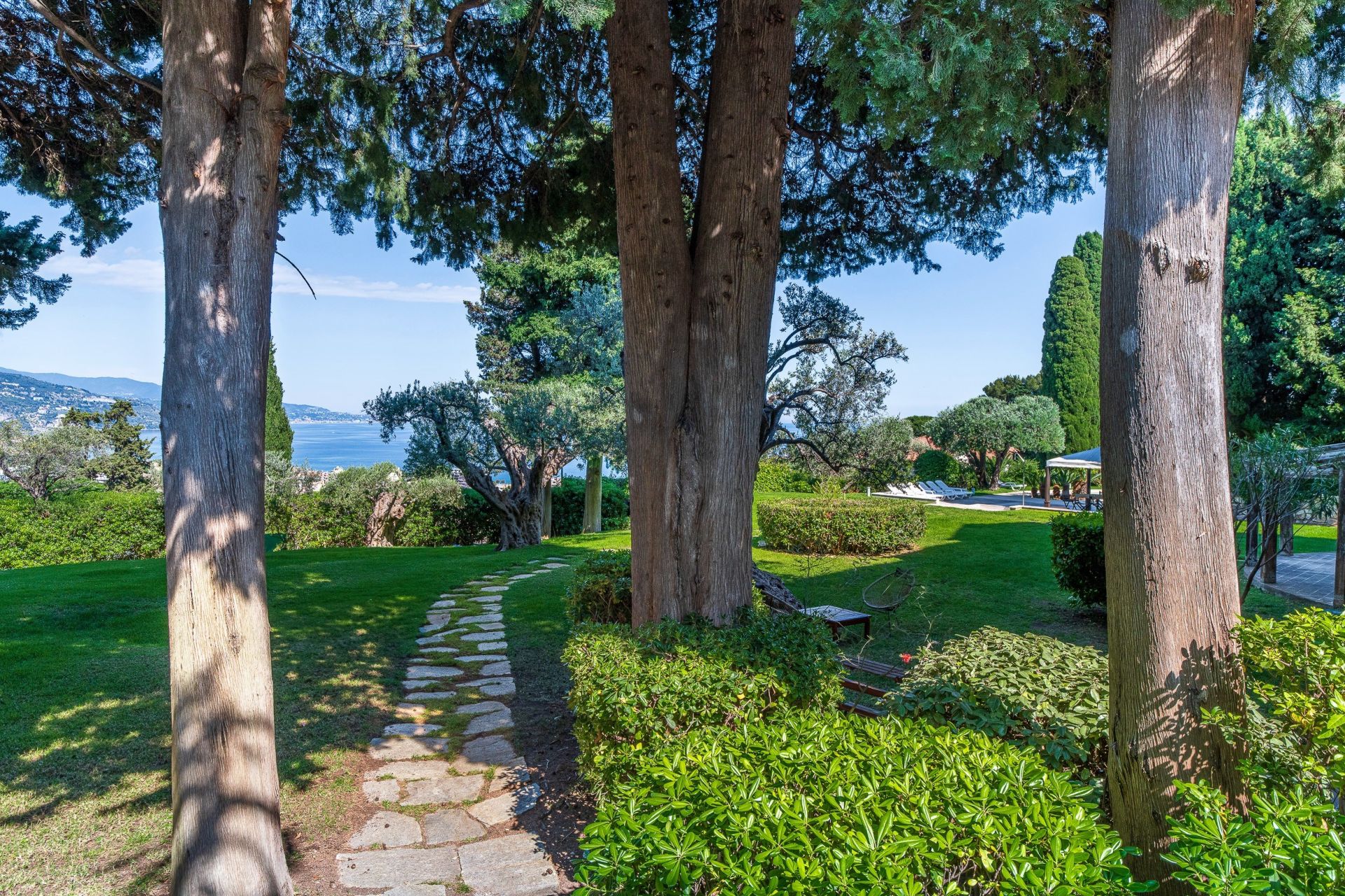 duplex de luxe 3 Pièces en vente sur ROQUEBRUNE CAP MARTIN (06190)