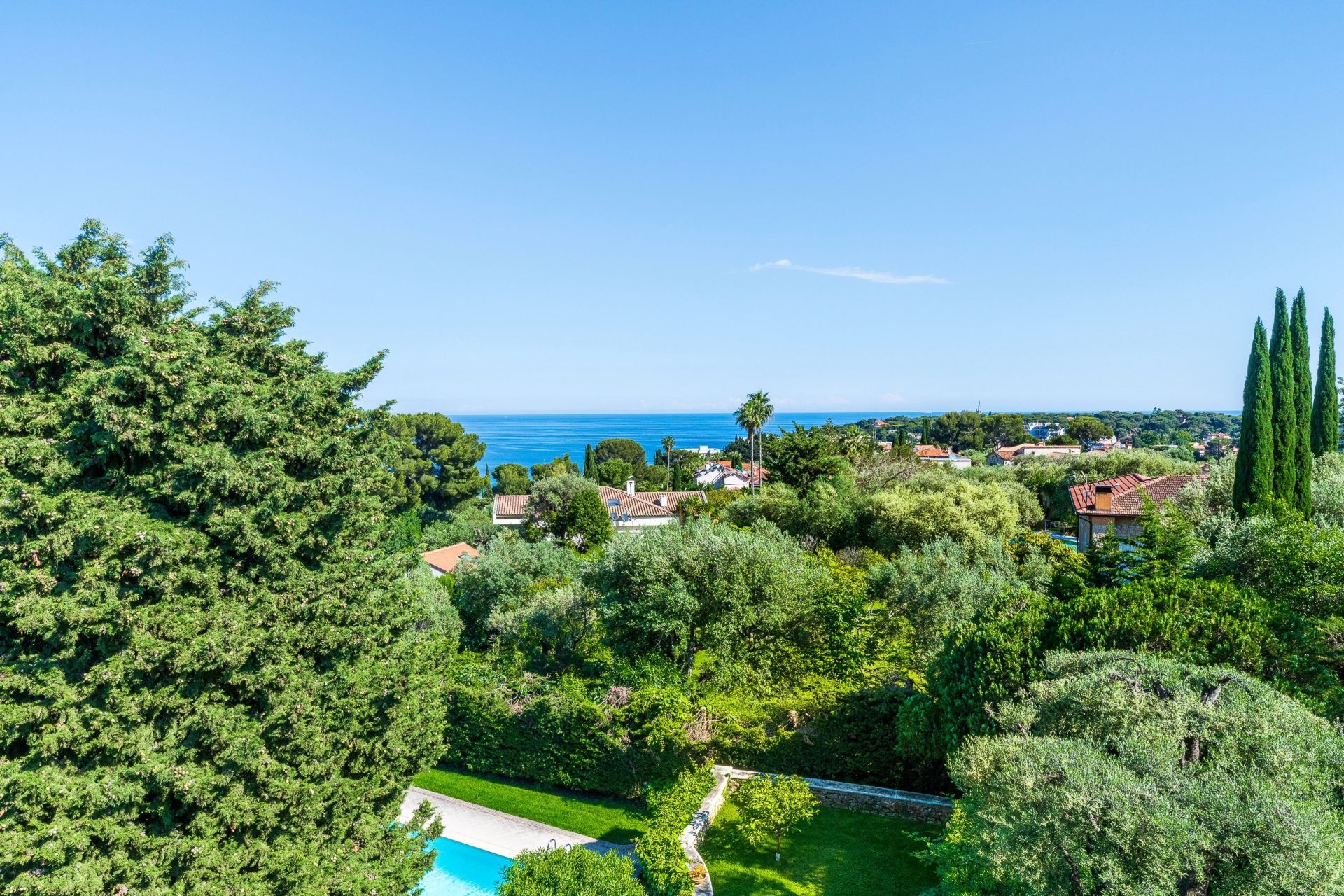 duplex de luxe 3 Pièces en vente sur ROQUEBRUNE CAP MARTIN (06190)