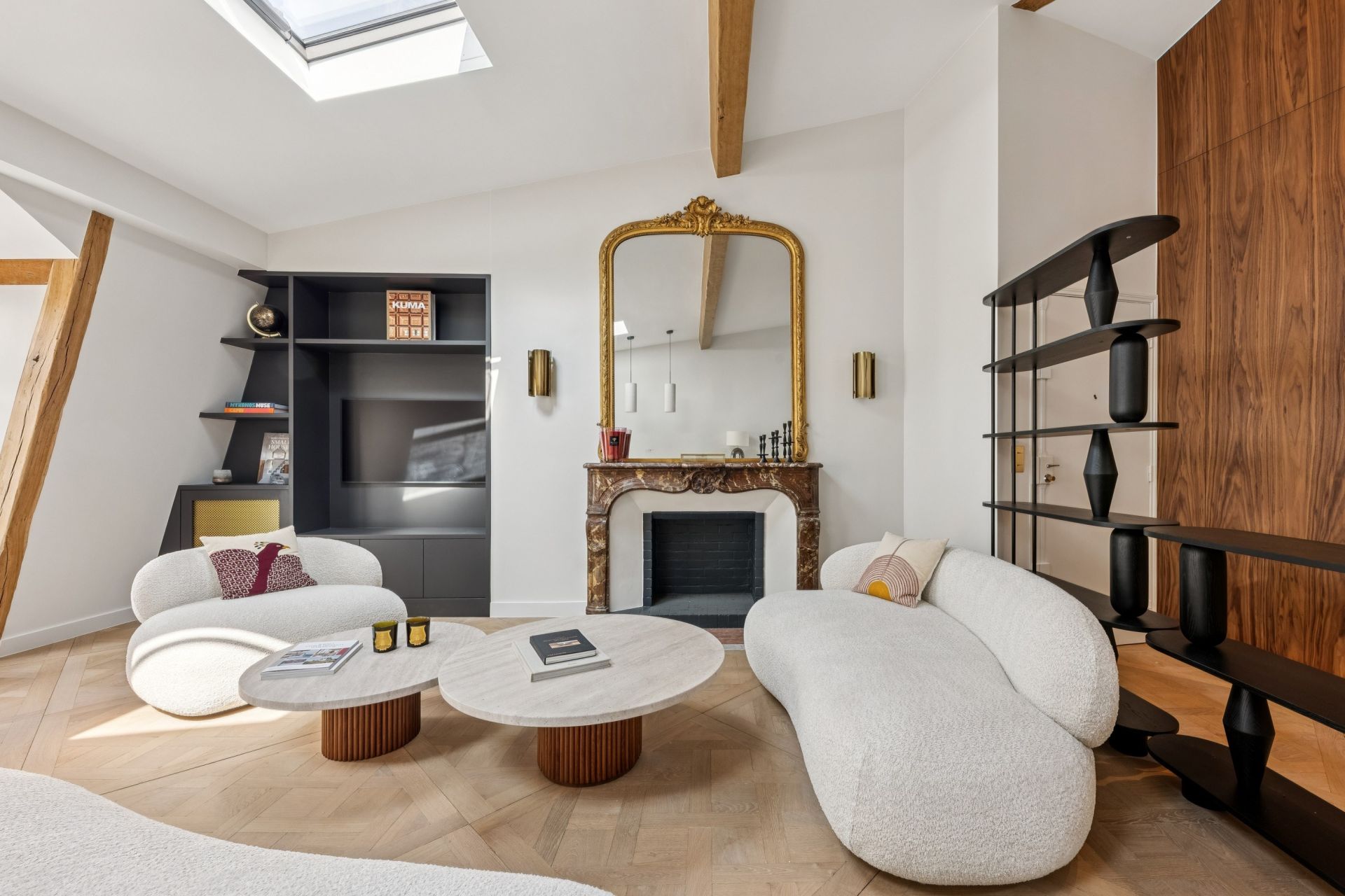 luxury apartment 3 Rooms for sale on PARIS (75004)