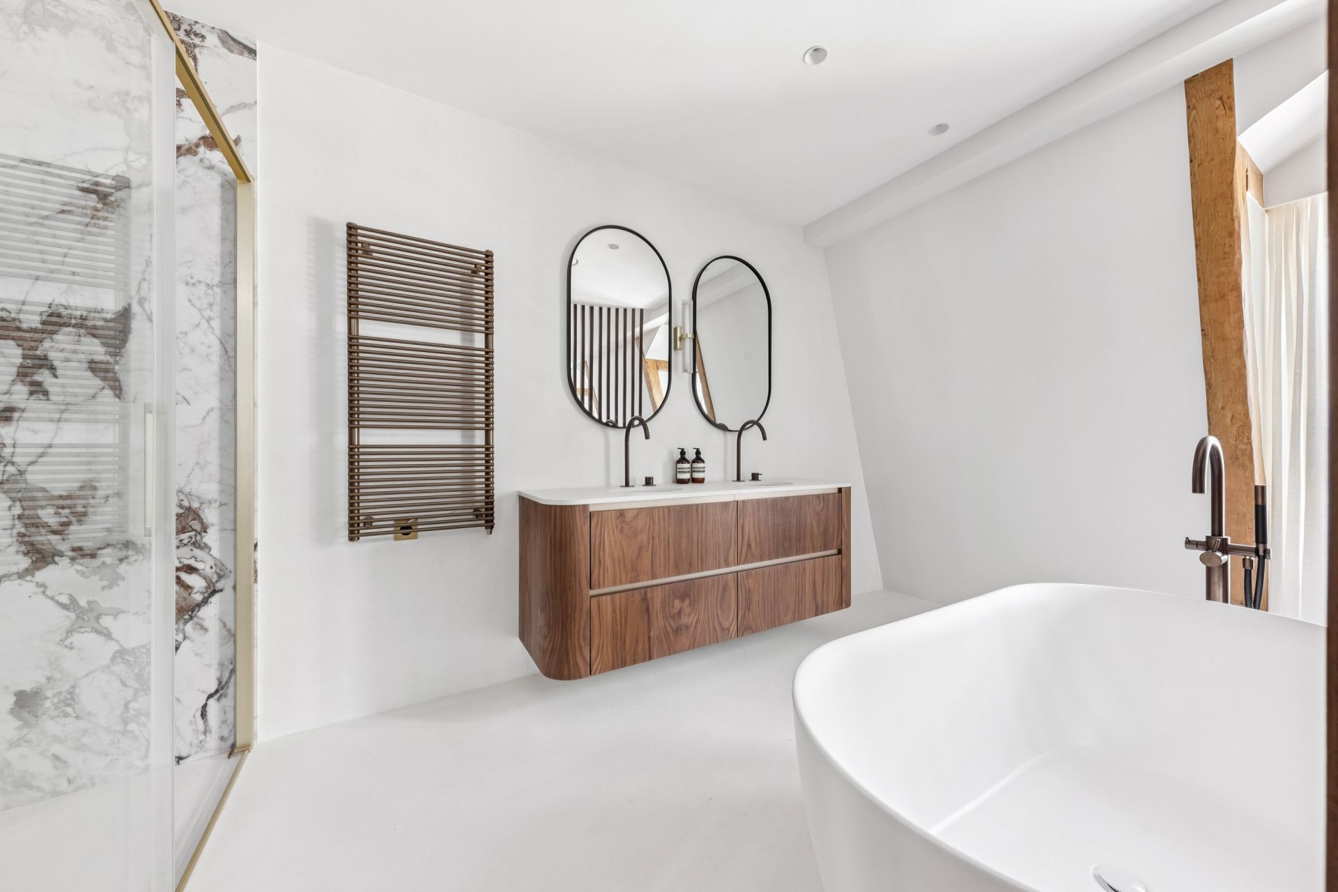 luxury apartment 3 Rooms for sale on PARIS (75004)