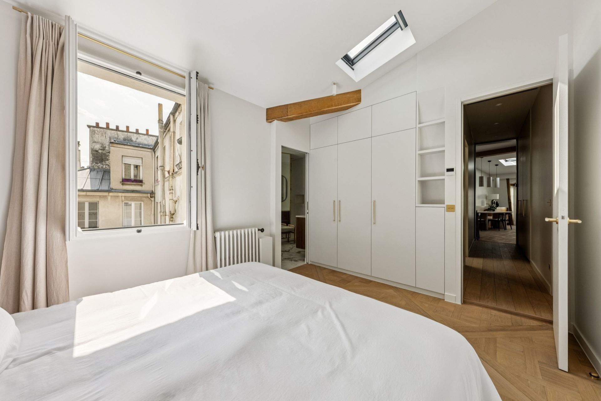 luxury apartment 3 Rooms for sale on PARIS (75004)