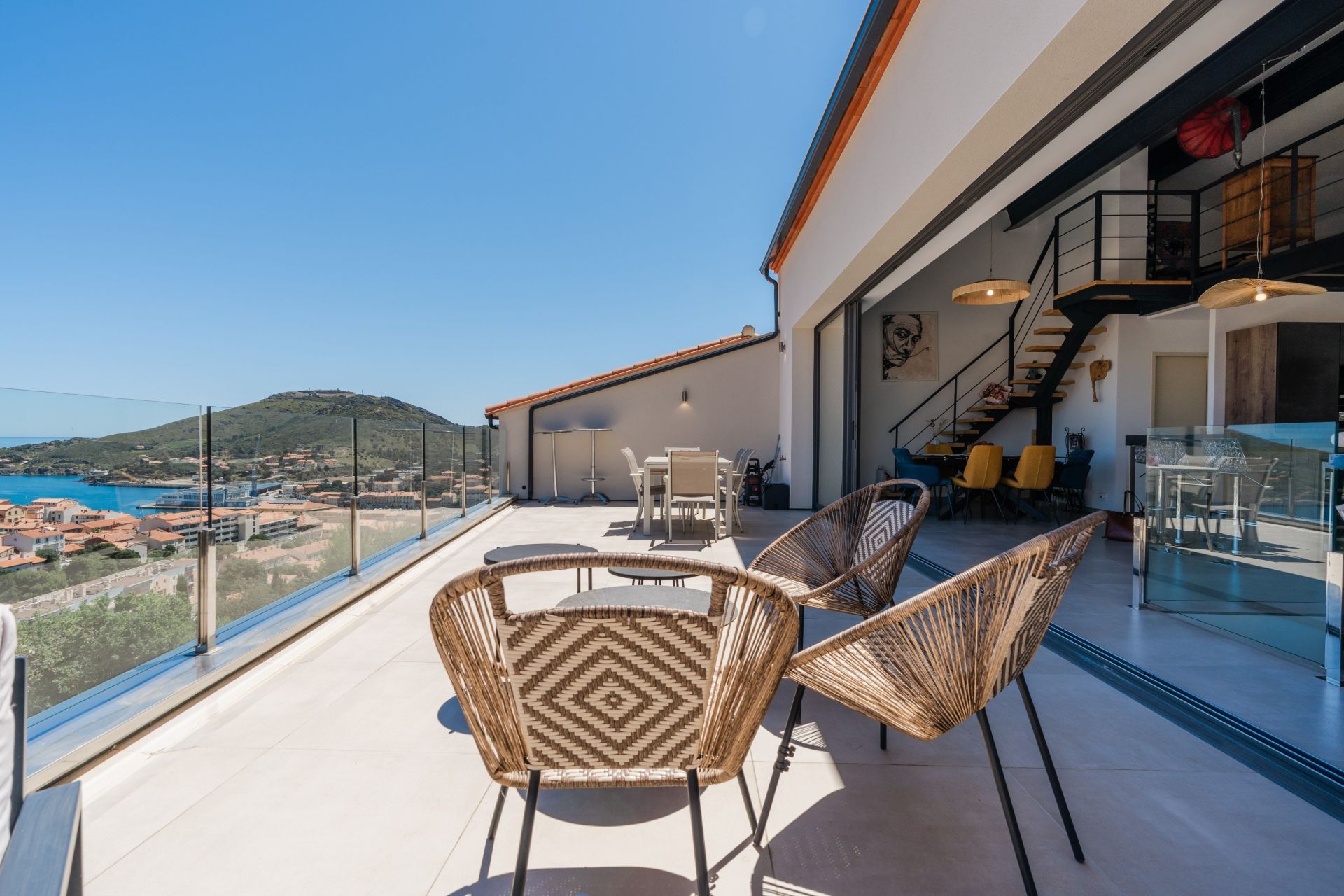 luxury house 5 Rooms for sale on PORT VENDRES (66660)