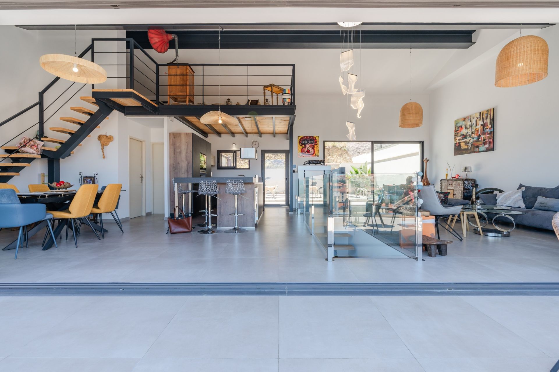 luxury house 5 Rooms for sale on PORT VENDRES (66660)