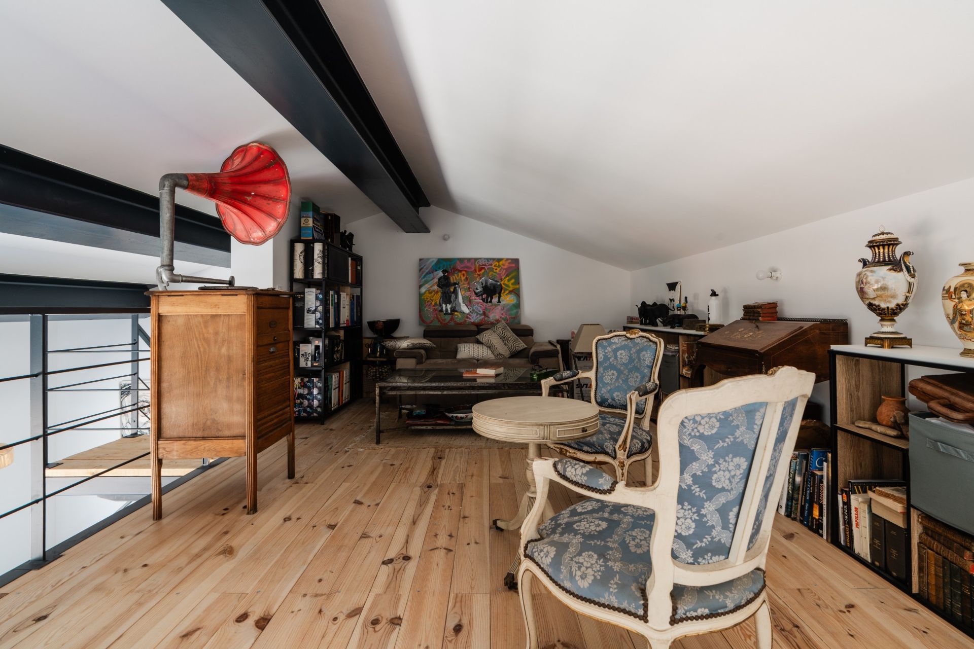 luxury house 5 Rooms for sale on PORT VENDRES (66660)