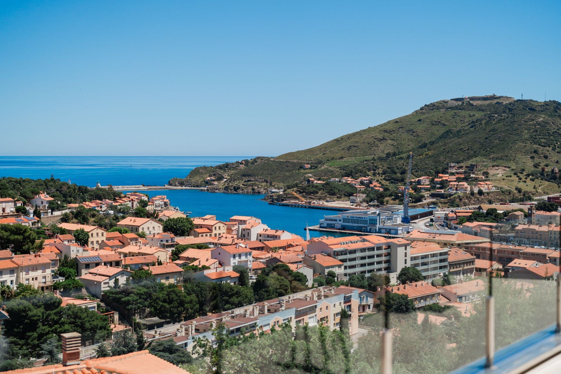 luxury house 5 Rooms for sale on PORT VENDRES (66660)