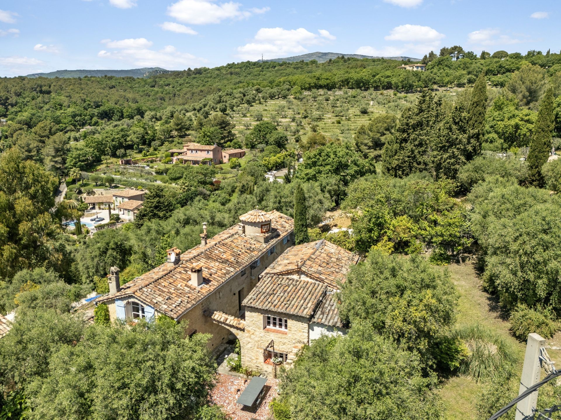 maison provençale de luxe 6 Pièces en vente sur LE ROURET (06650)
