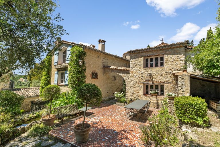 maison provençale de luxe 6 Pièces en vente sur LE ROURET (06650)