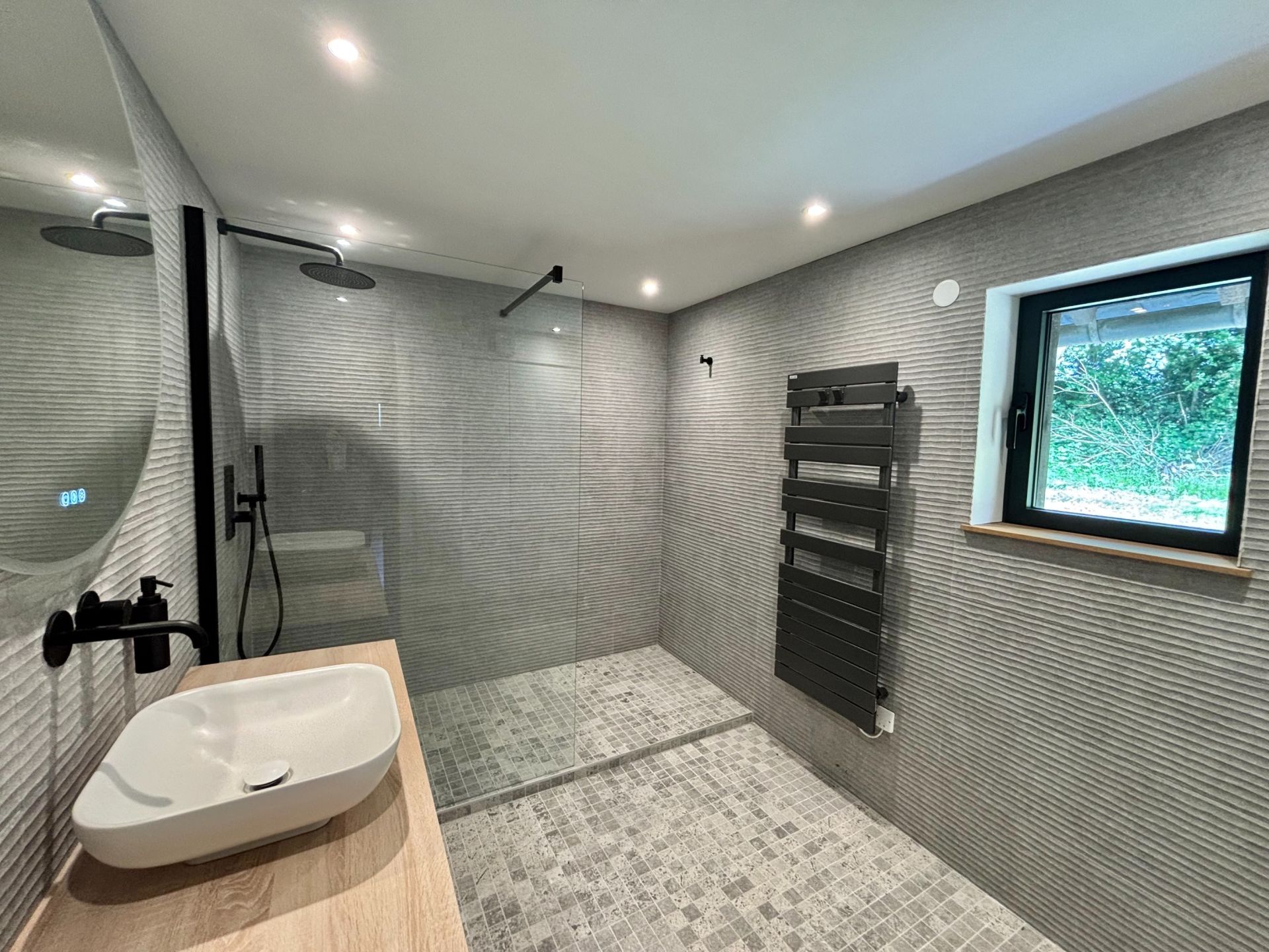 maison de luxe 6 Pièces en location saisonnière sur GLANVILLE (14950)