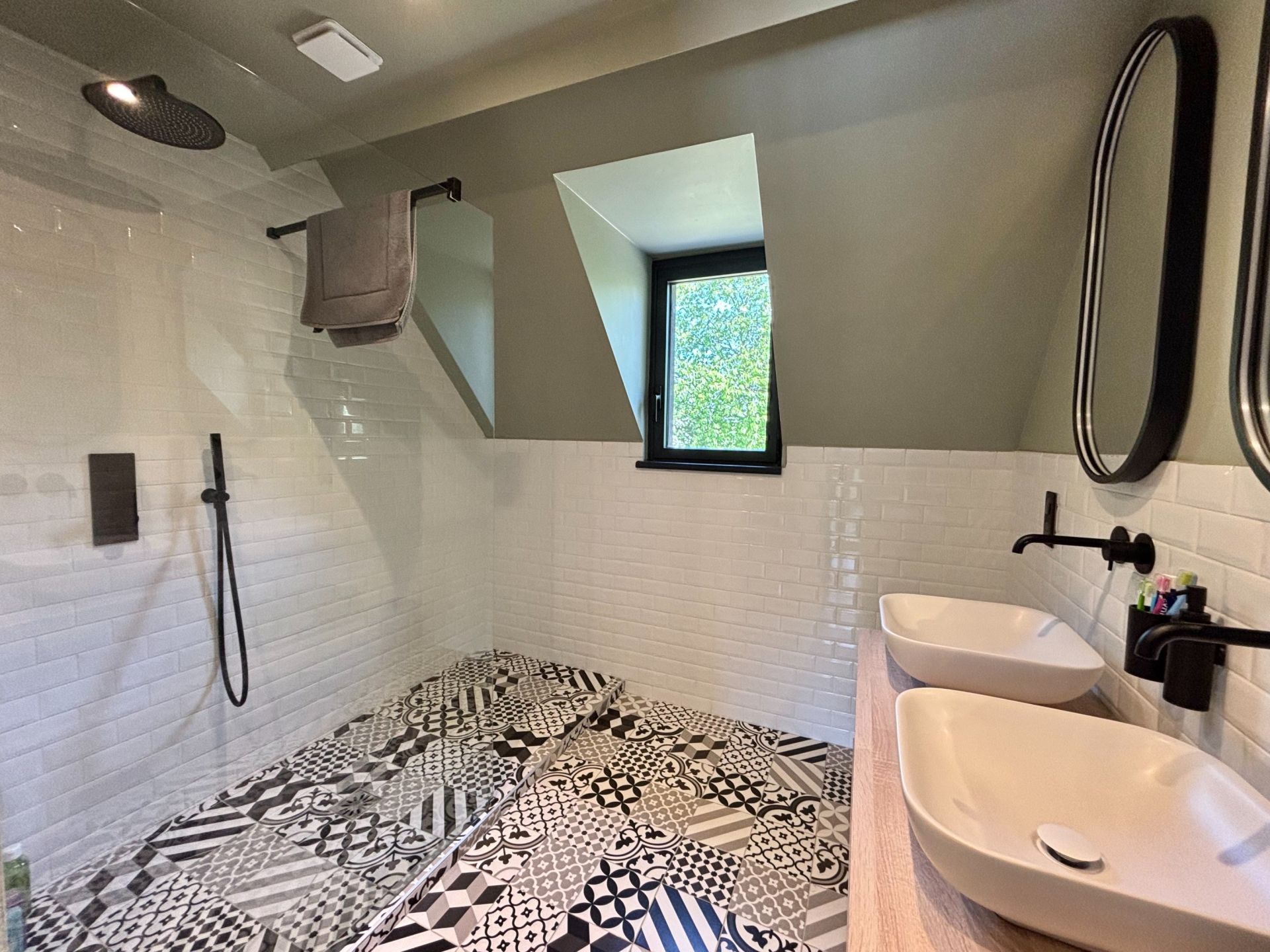 maison de luxe 6 Pièces en location saisonnière sur GLANVILLE (14950)