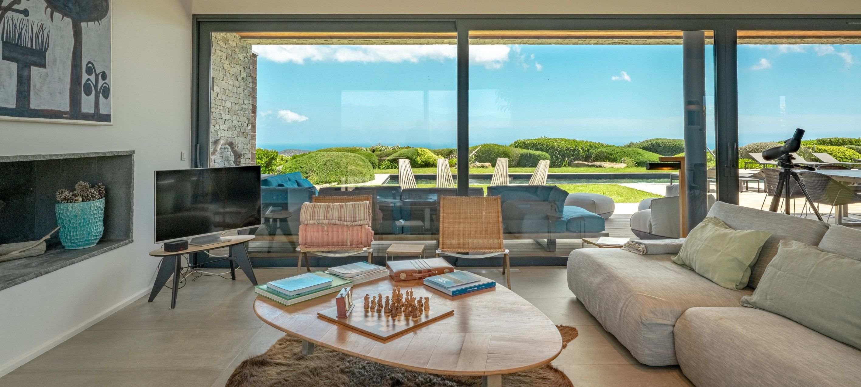 villa de luxe 7 Pièces en location saisonnière sur PORTO VECCHIO (20137)