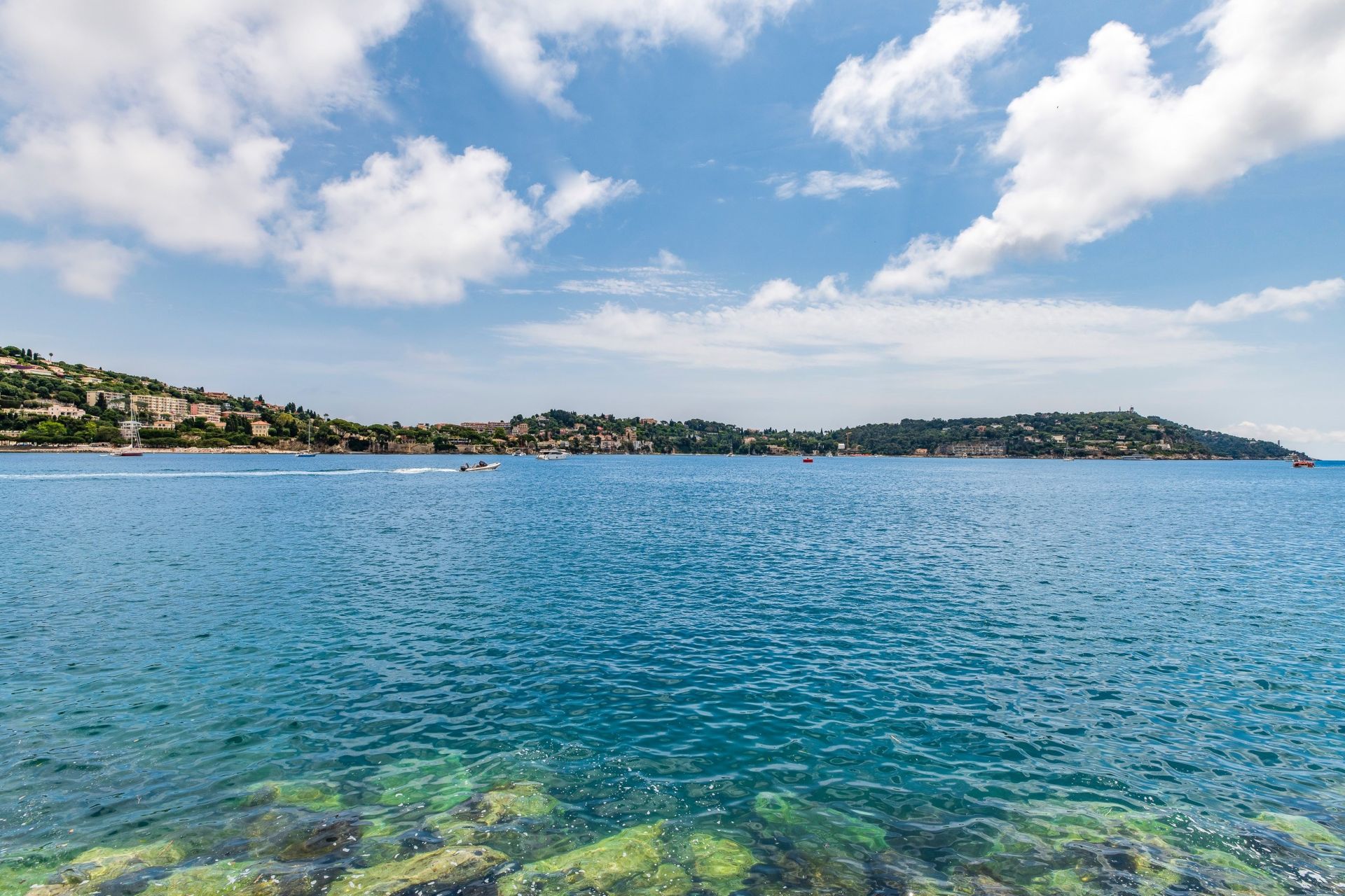luxury apartment 3 Rooms for sale on VILLEFRANCHE SUR MER (06230)