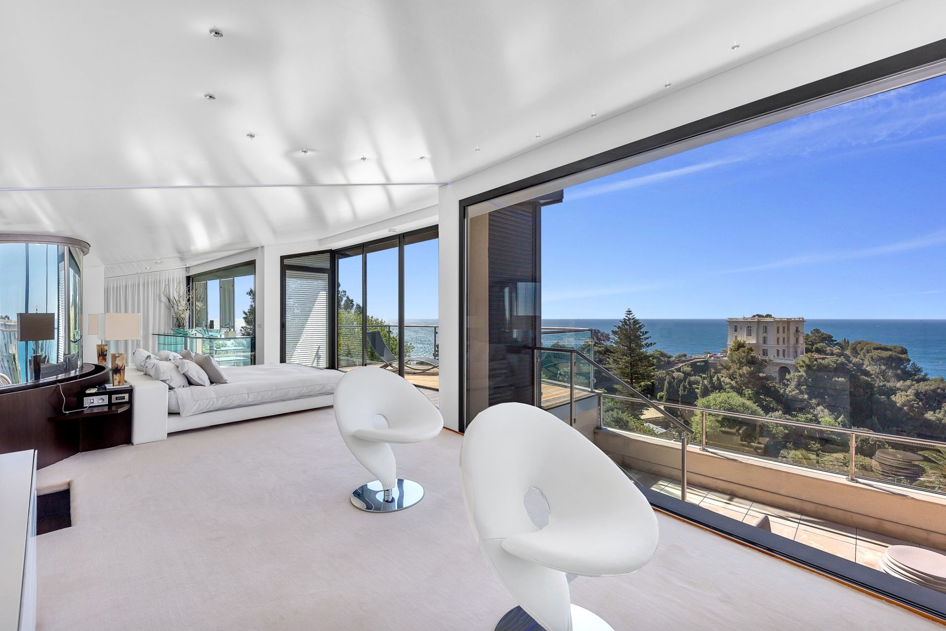 contemporary house 10 Rooms for sale on ROQUEBRUNE CAP MARTIN (06190)