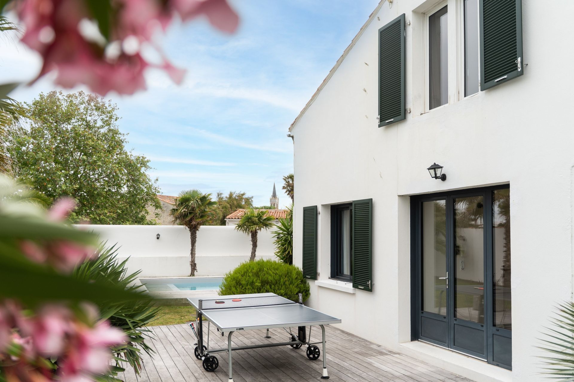 maison de luxe 9 Pièces en vente sur LA COUARDE SUR MER (17670)