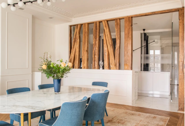 luxury apartment 4 Rooms for sale on PARIS (75001)