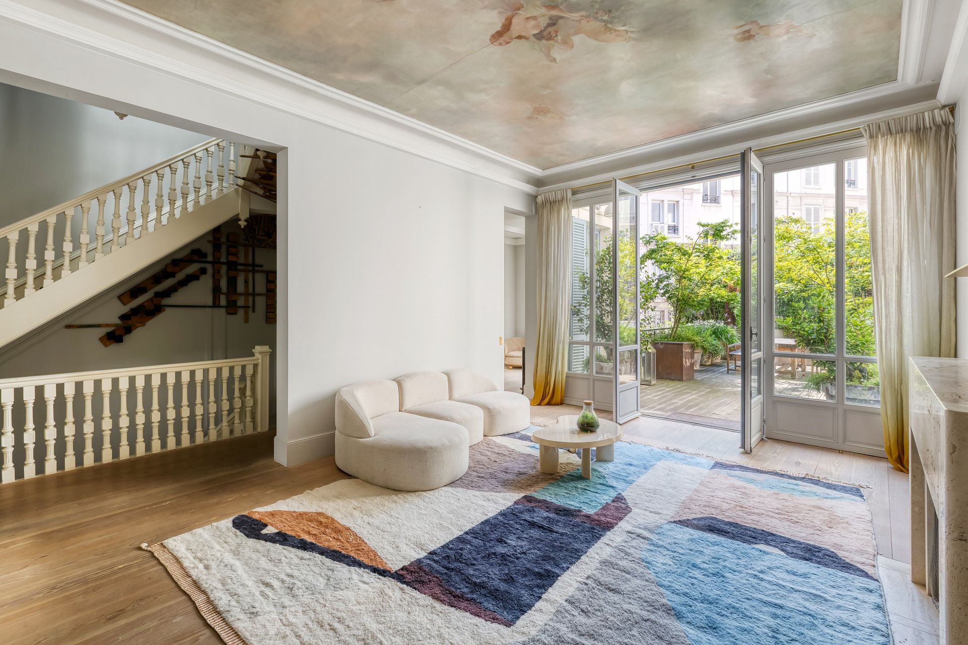 mansion (hôtel particulier) 15 Rooms for sale on PARIS (75017)