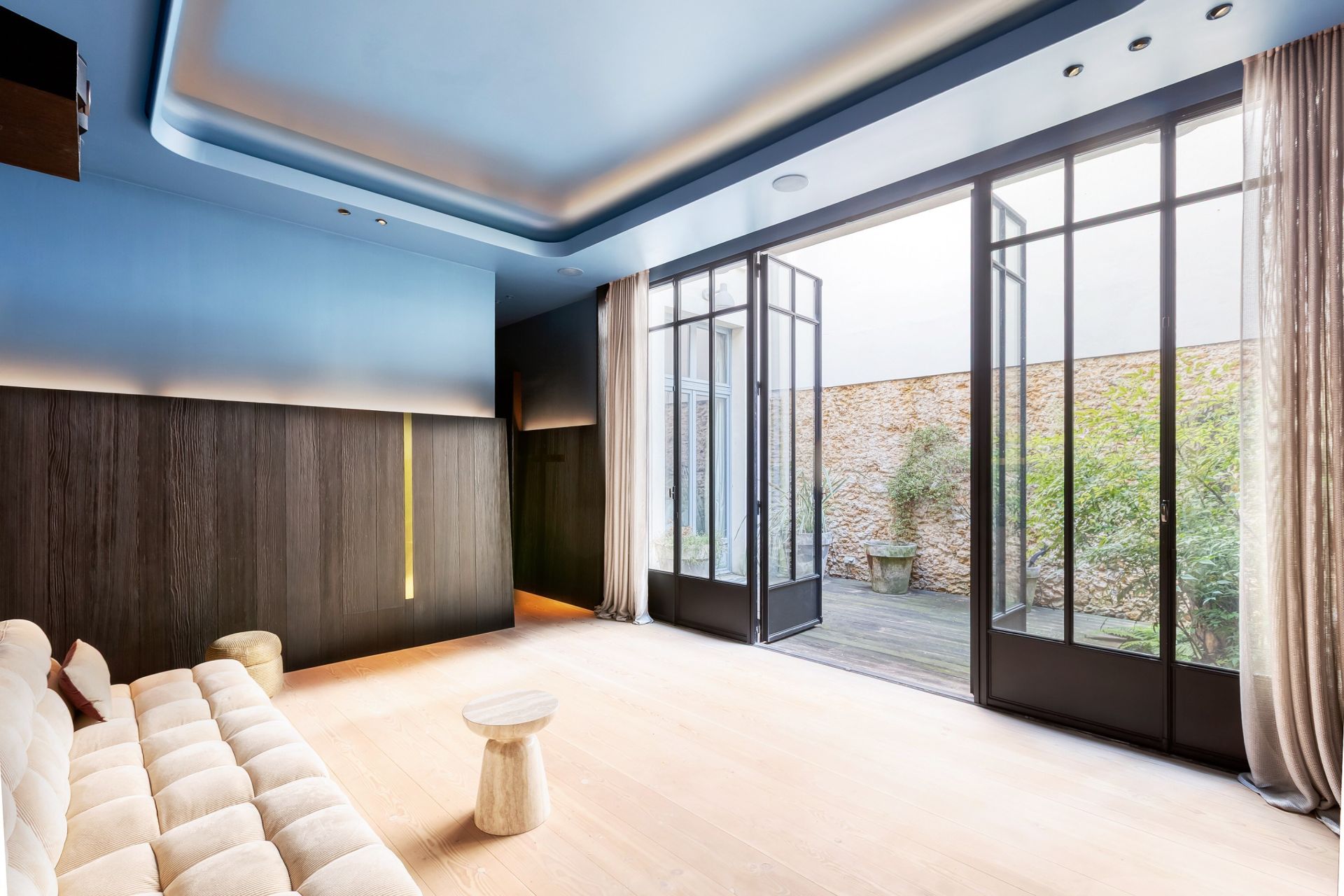 mansion (hôtel particulier) 15 Rooms for sale on PARIS (75017)