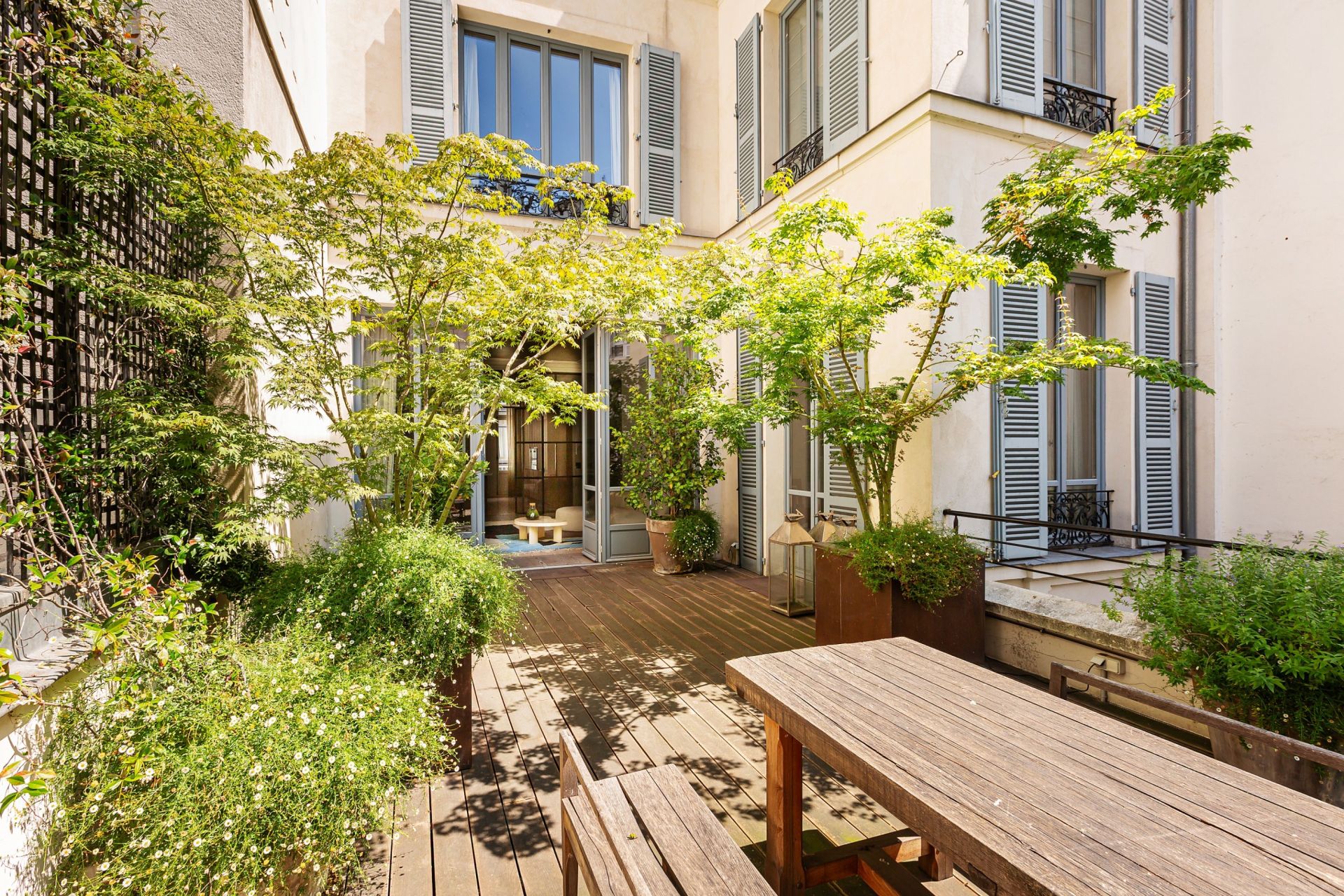 mansion (hôtel particulier) 15 Rooms for sale on PARIS (75017)