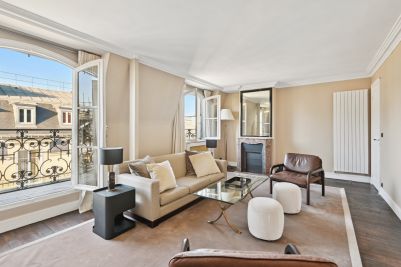 Sale Luxury apartment Paris 7 5 Rooms 125.04 m²