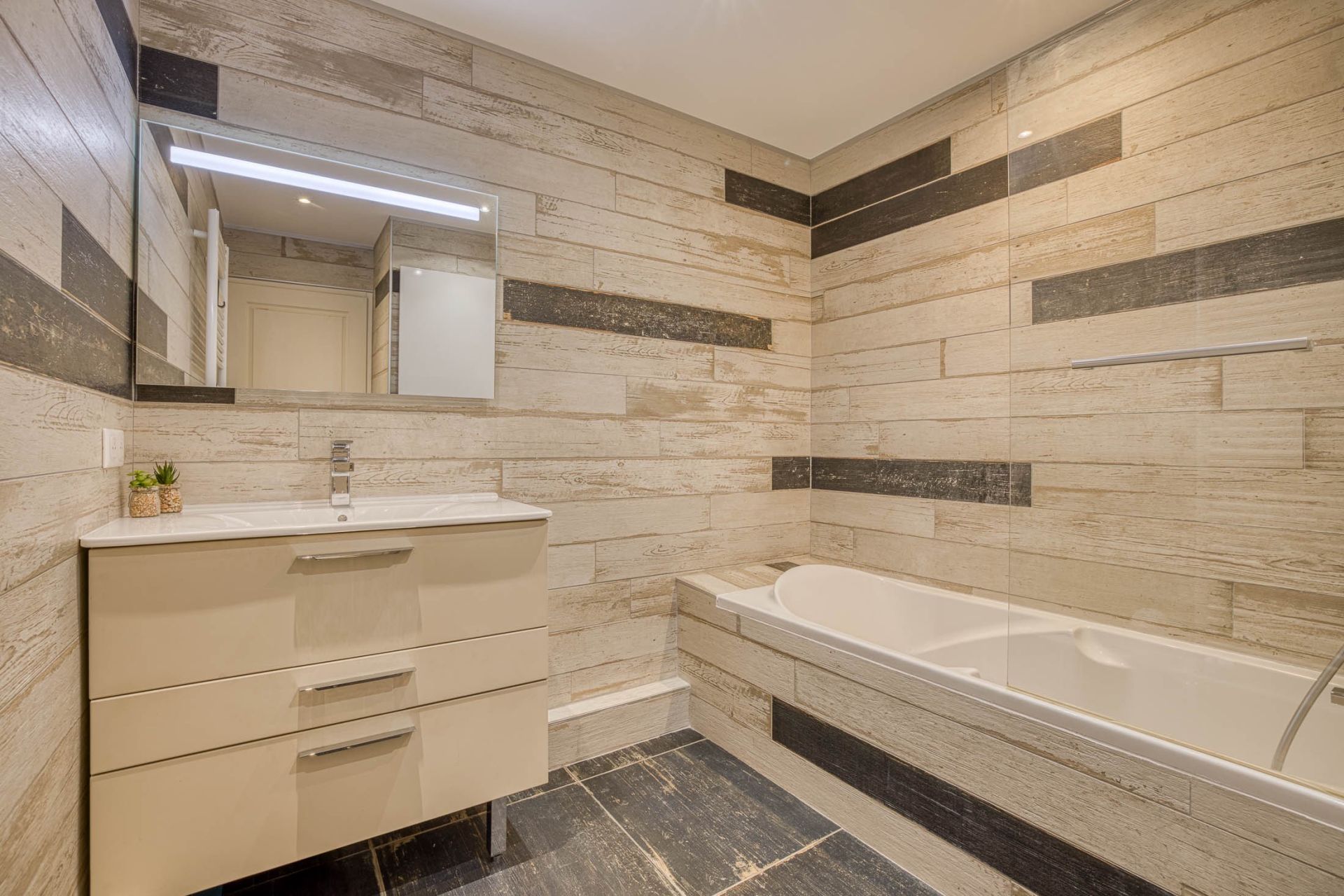 duplex de luxe 5 Pièces en vente sur EPAGNY METZ TESSY (74370)