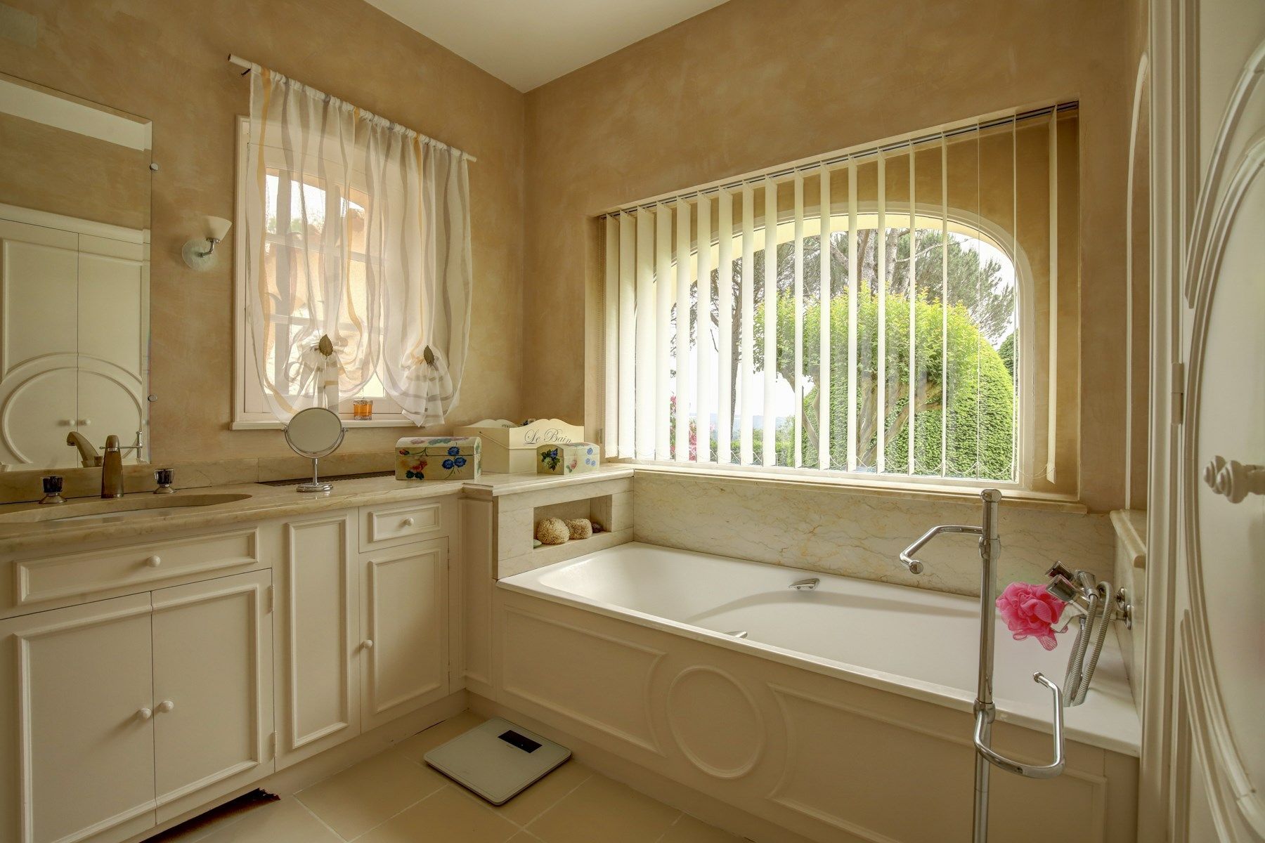 maison de luxe 10 Pièces en vente sur CASTRES (81100)