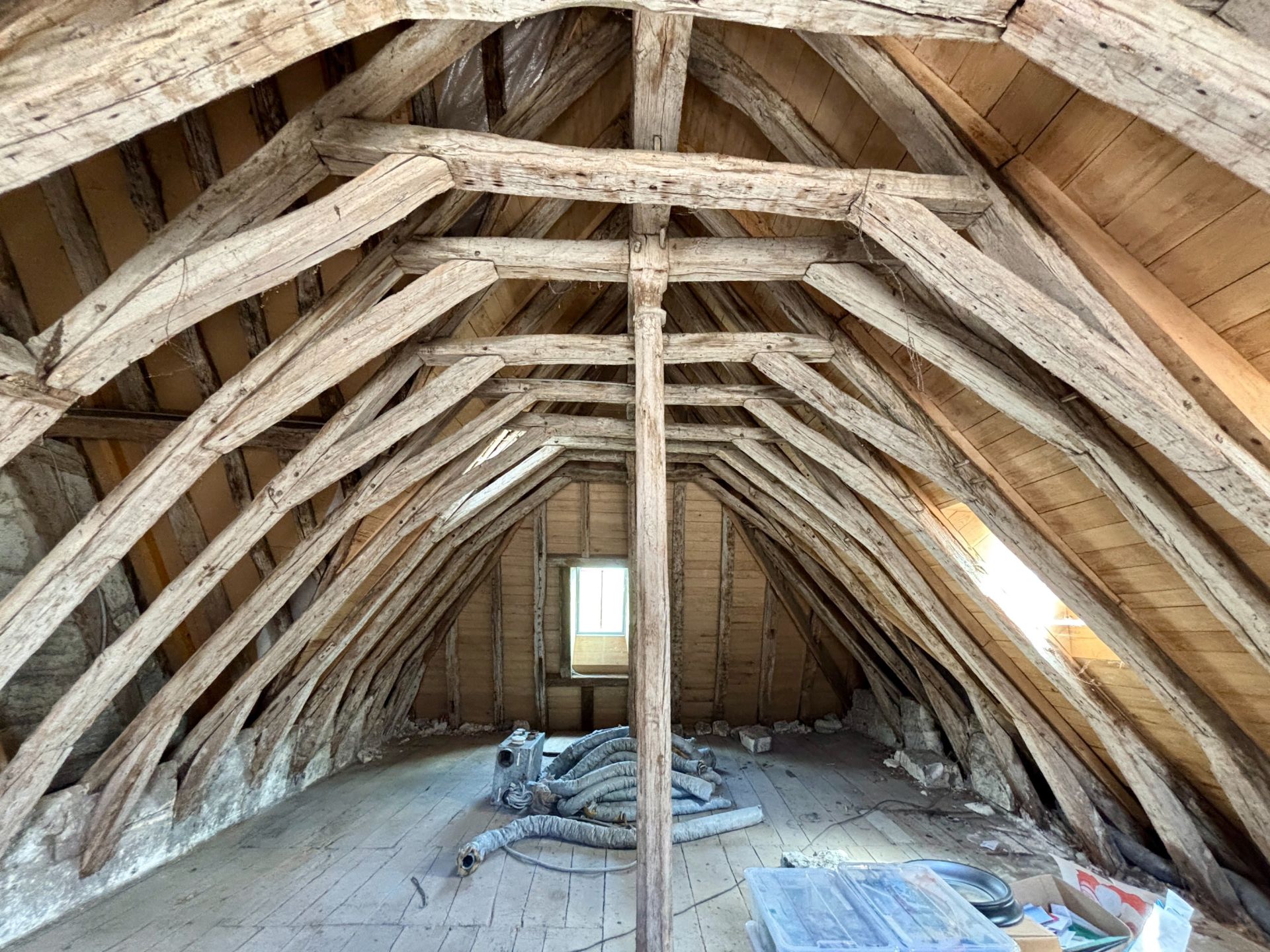 luxury house 10 Rooms for sale on BEAULIEU LES LOCHES (37600)