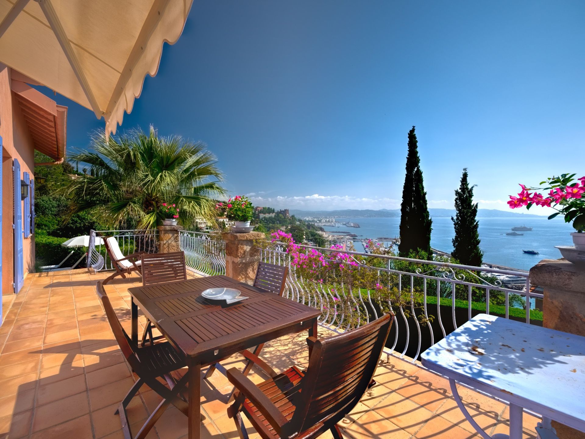 maison provençale de luxe 6 Pièces en vente sur THEOULE SUR MER (06590)