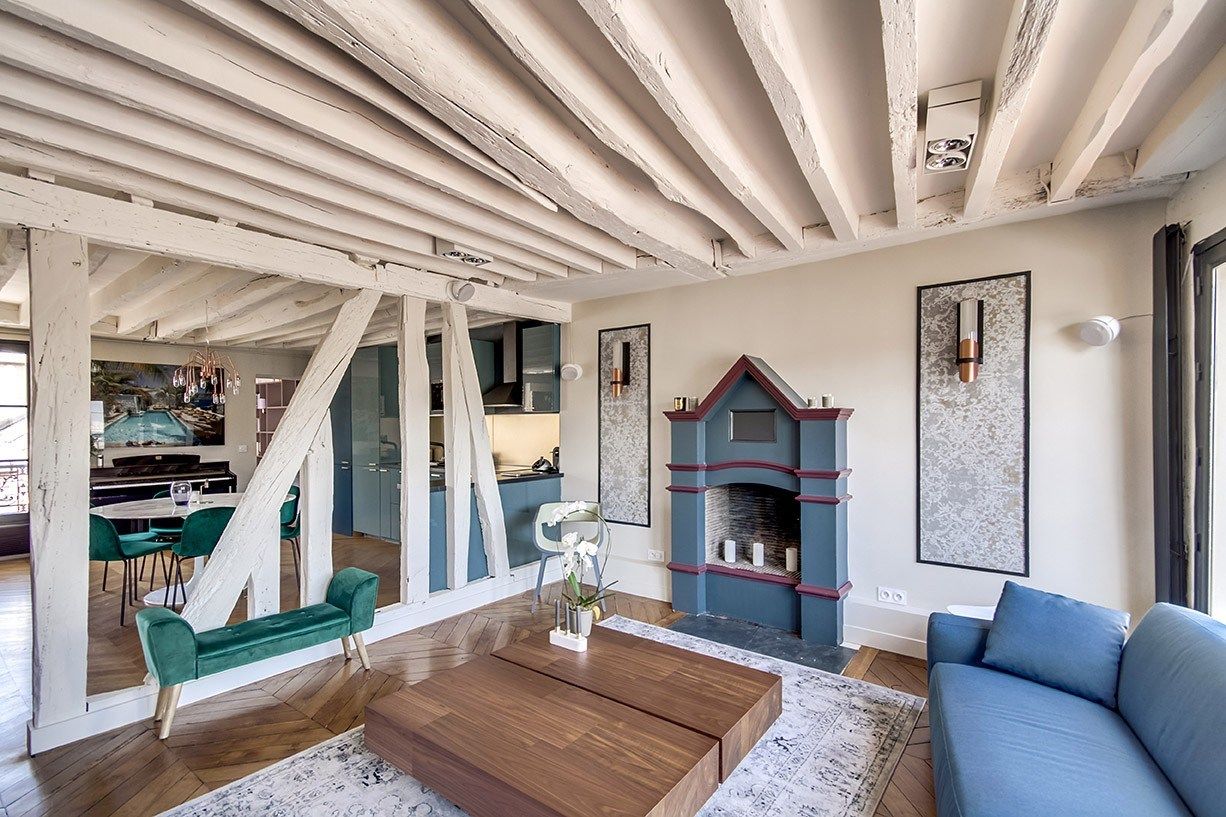 luxury apartment 2 Rooms for sale on PARIS (75004)