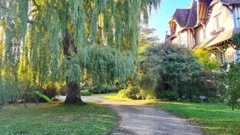 Vente Maison normande Pont-l'Évêque 9&nbsp;Pièces 230&nbsp;m²