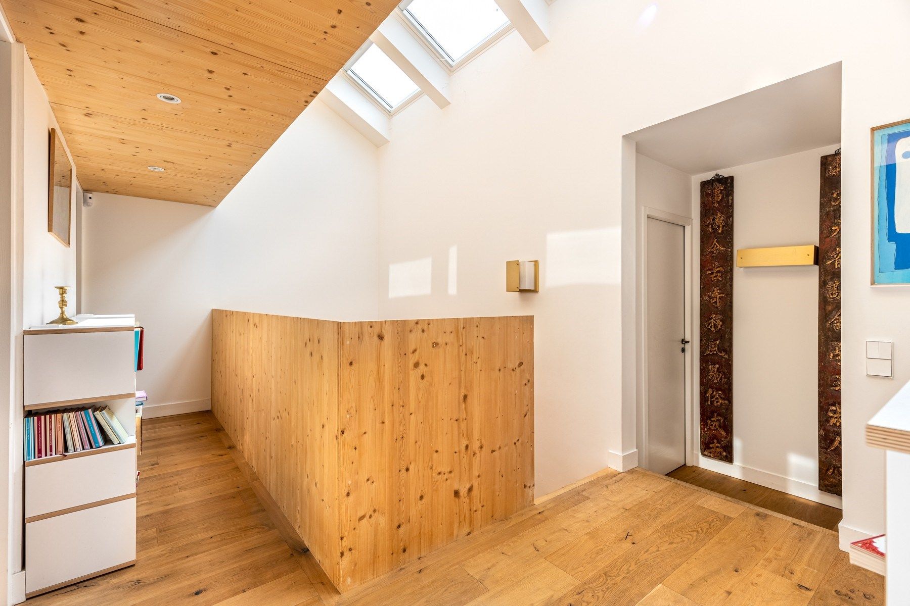 luxury house 6 Rooms for sale on BORDEAUX (33000)