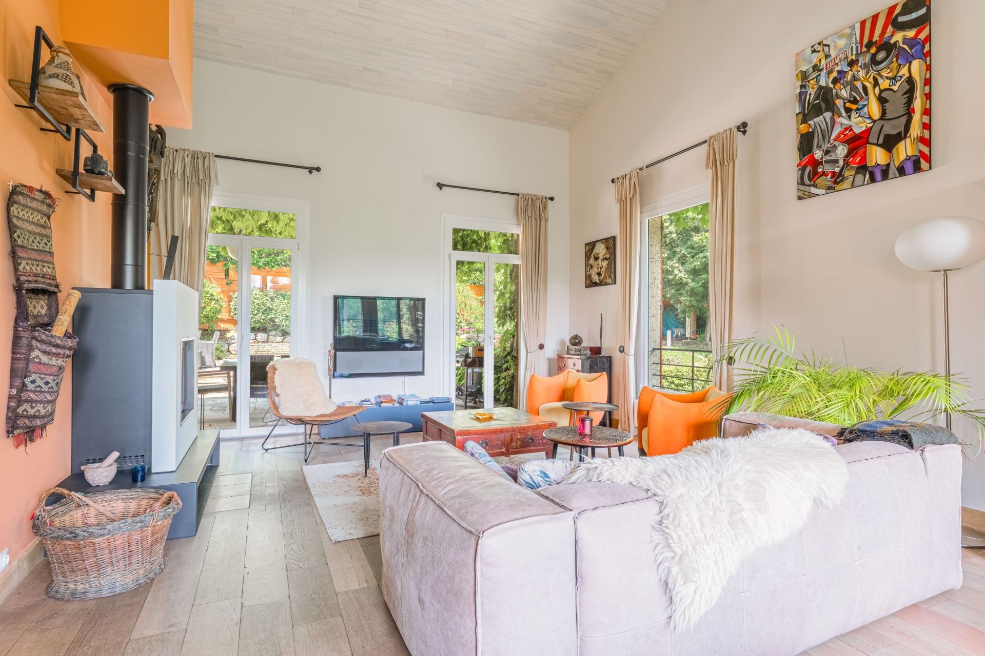 luxury house 7 Rooms for sale on ST DIDIER AU MONT D OR (69370)