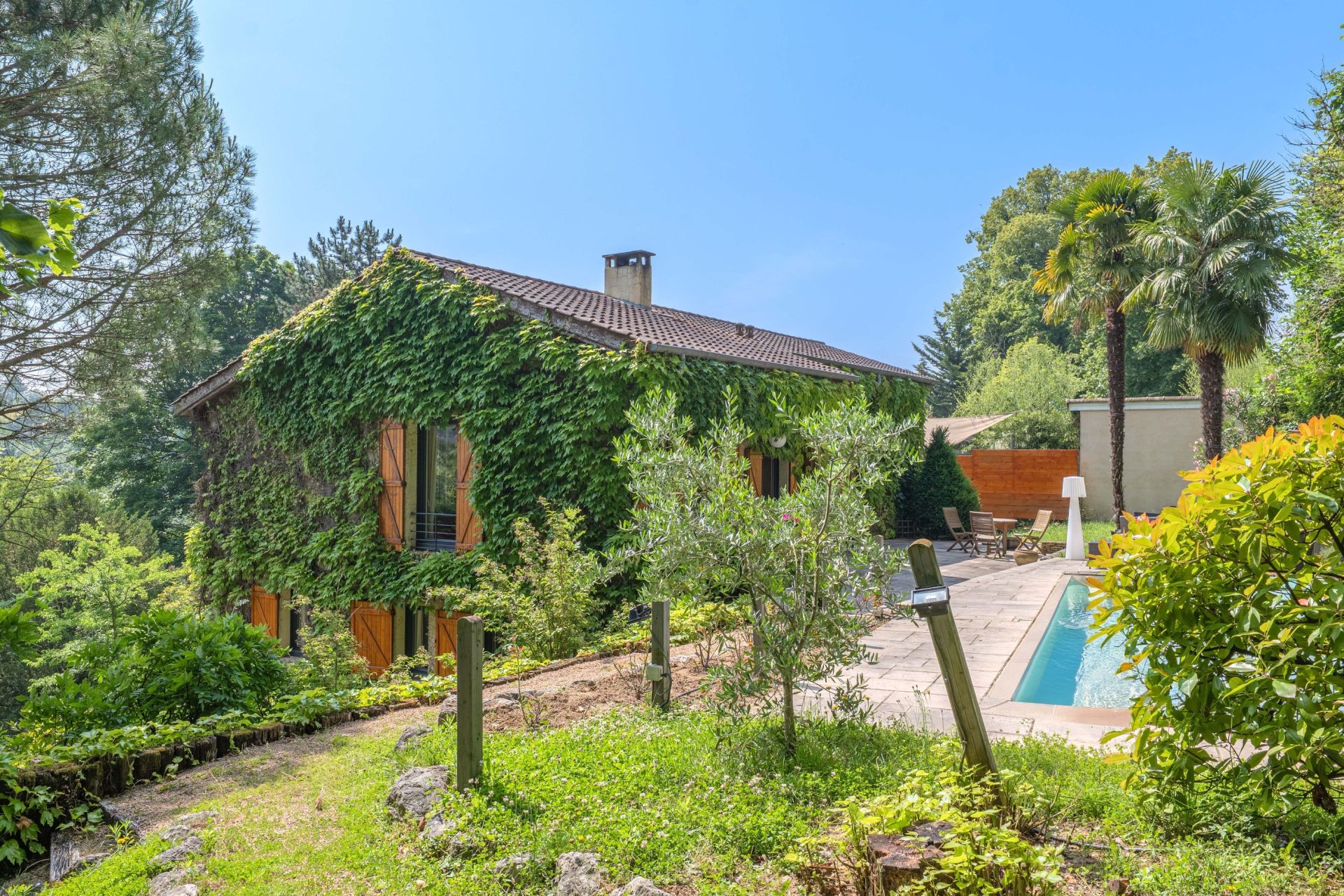 maison de luxe 7 Pièces en vente sur ST DIDIER AU MONT D OR (69370)