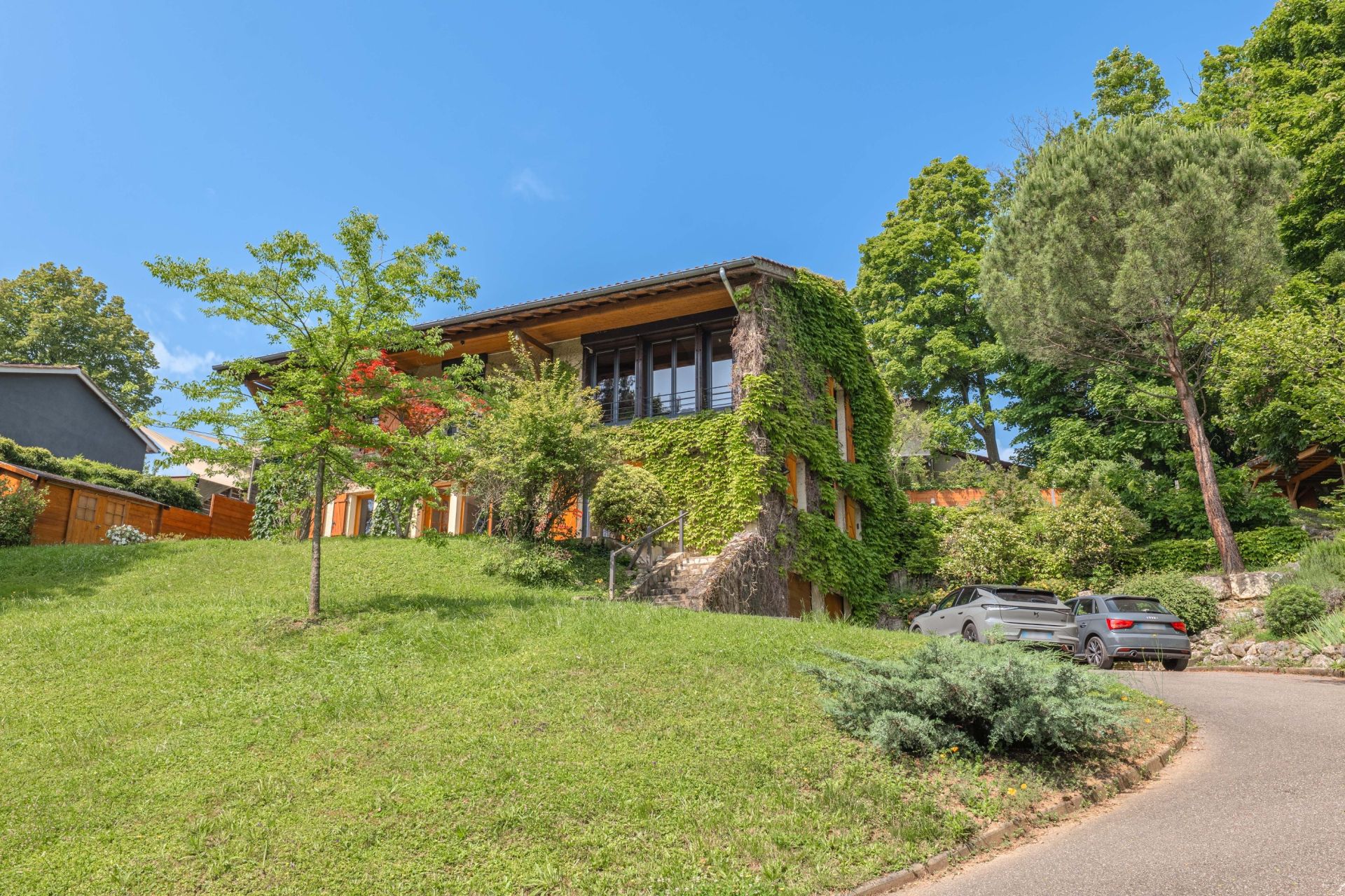 maison de luxe 7 Pièces en vente sur ST DIDIER AU MONT D OR (69370)