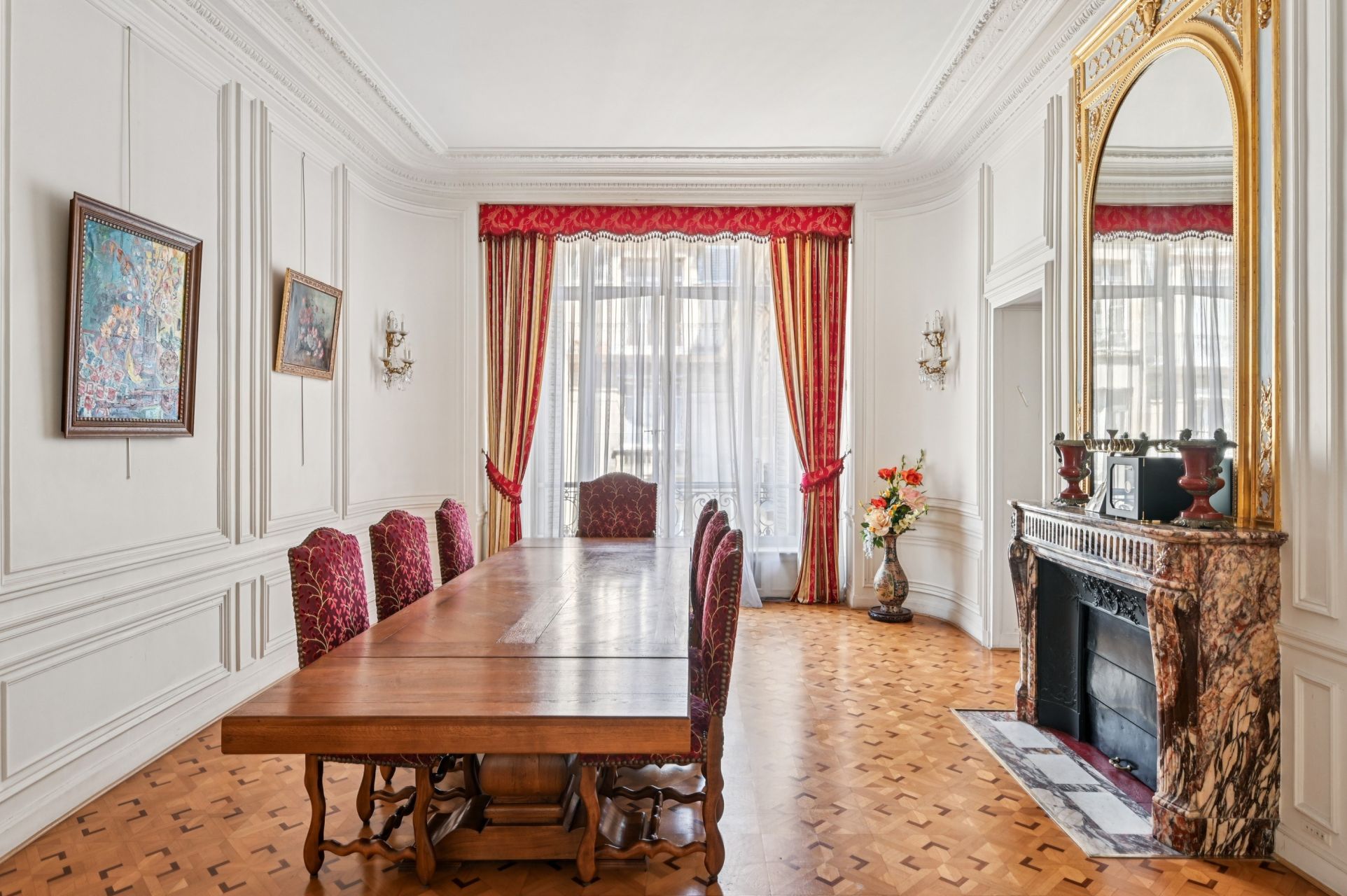 luxury apartment 7 Rooms for sale on PARIS (75016)